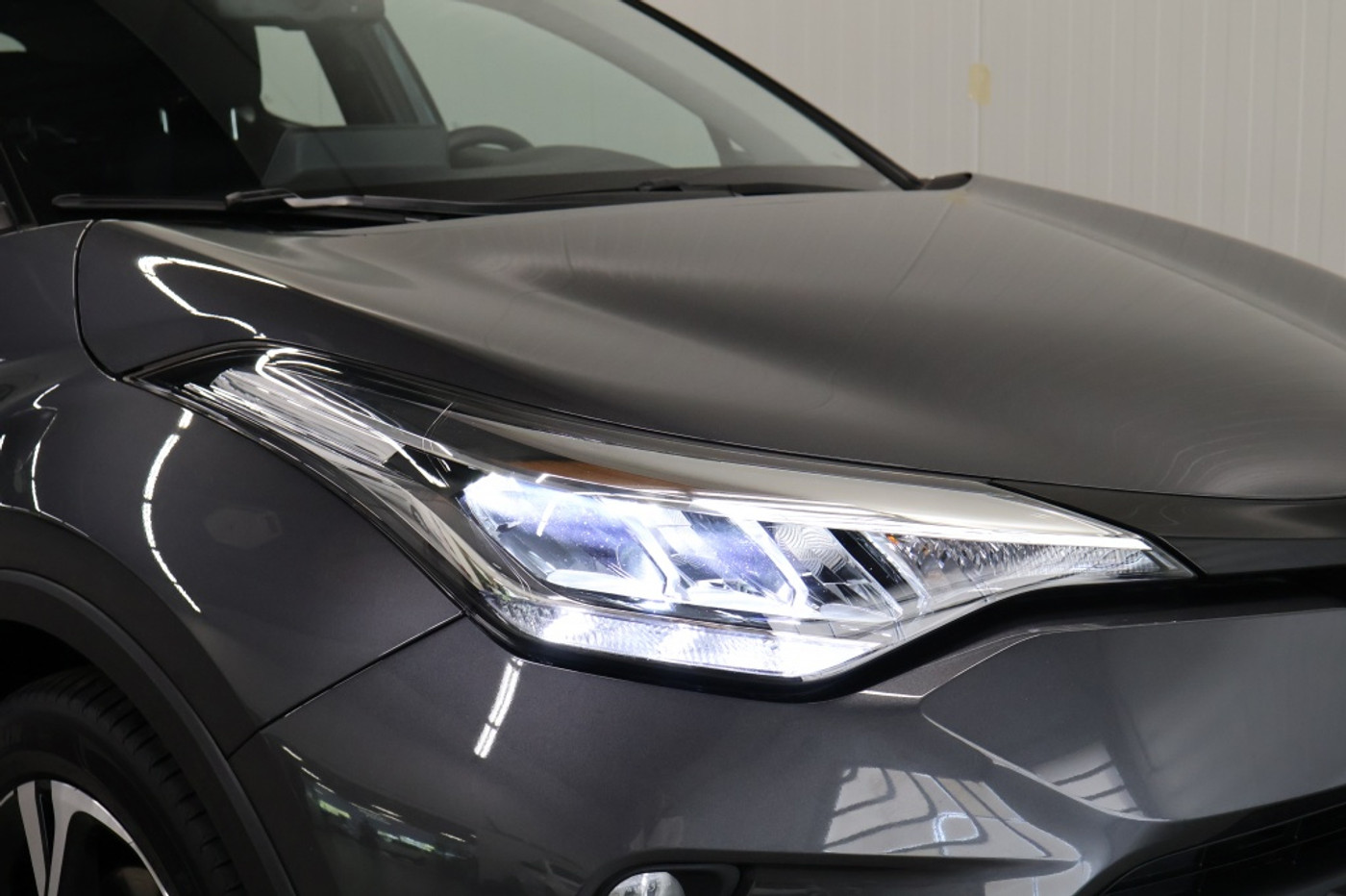 Foto van Toyota C-hr