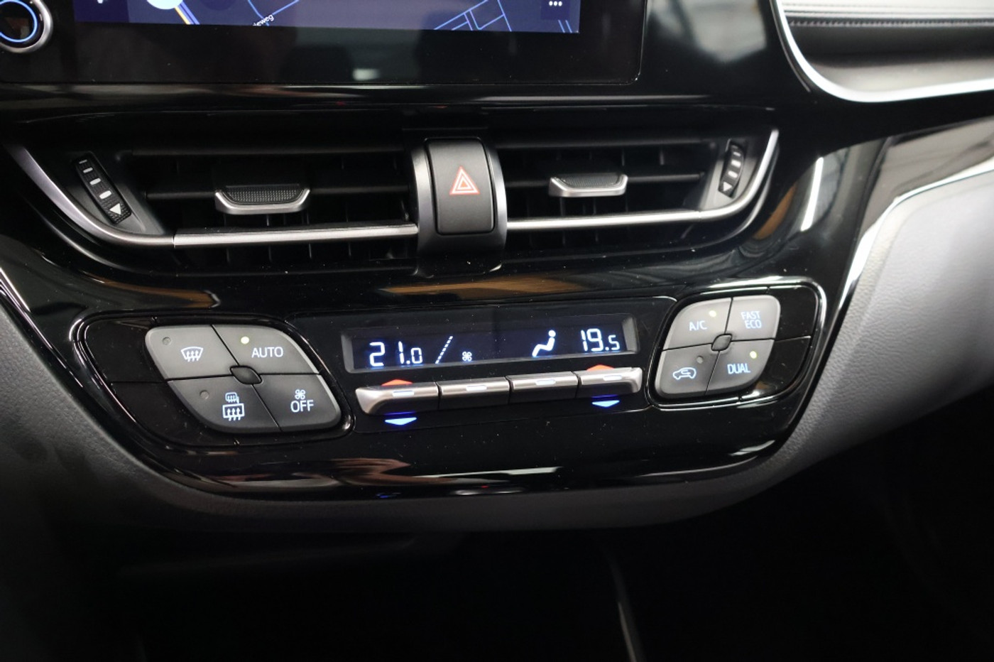 Foto van Toyota C-hr