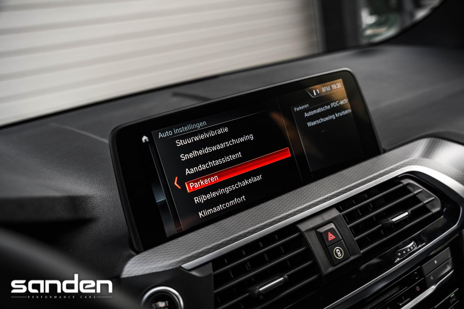 Foto van BMW X3 Xdrive30i