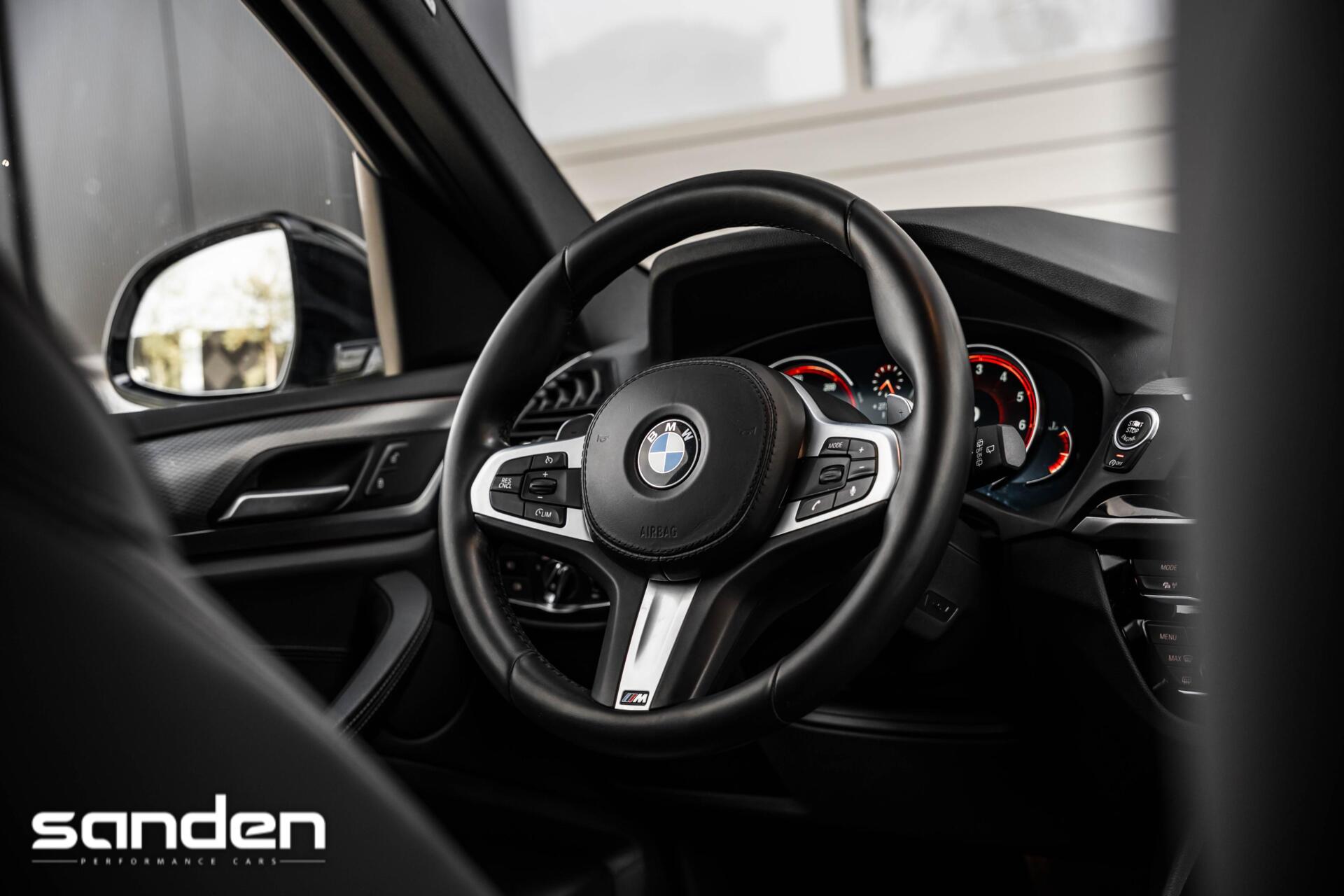 Foto van BMW X3 Xdrive30i