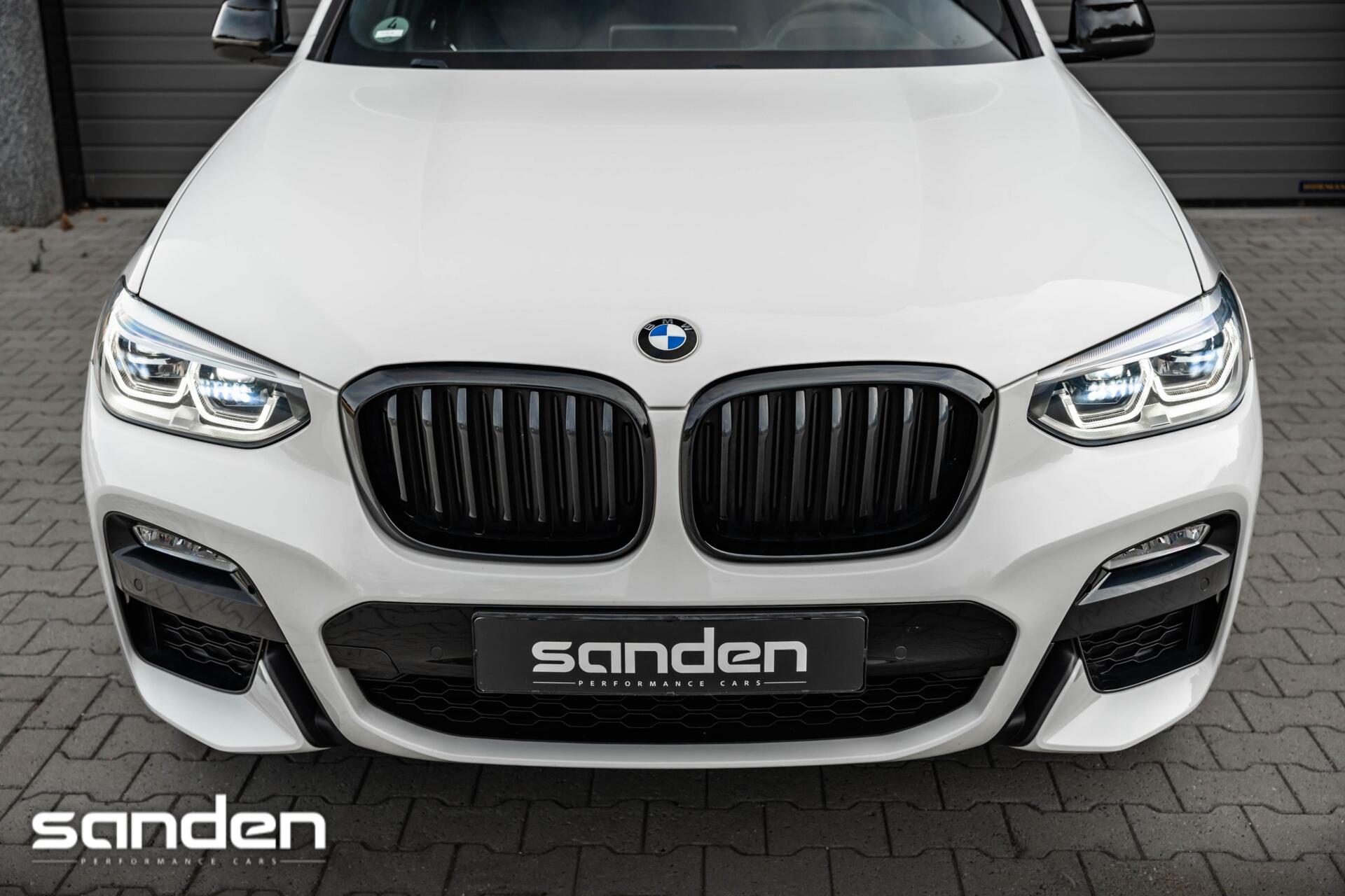Foto van BMW X3 Xdrive30i