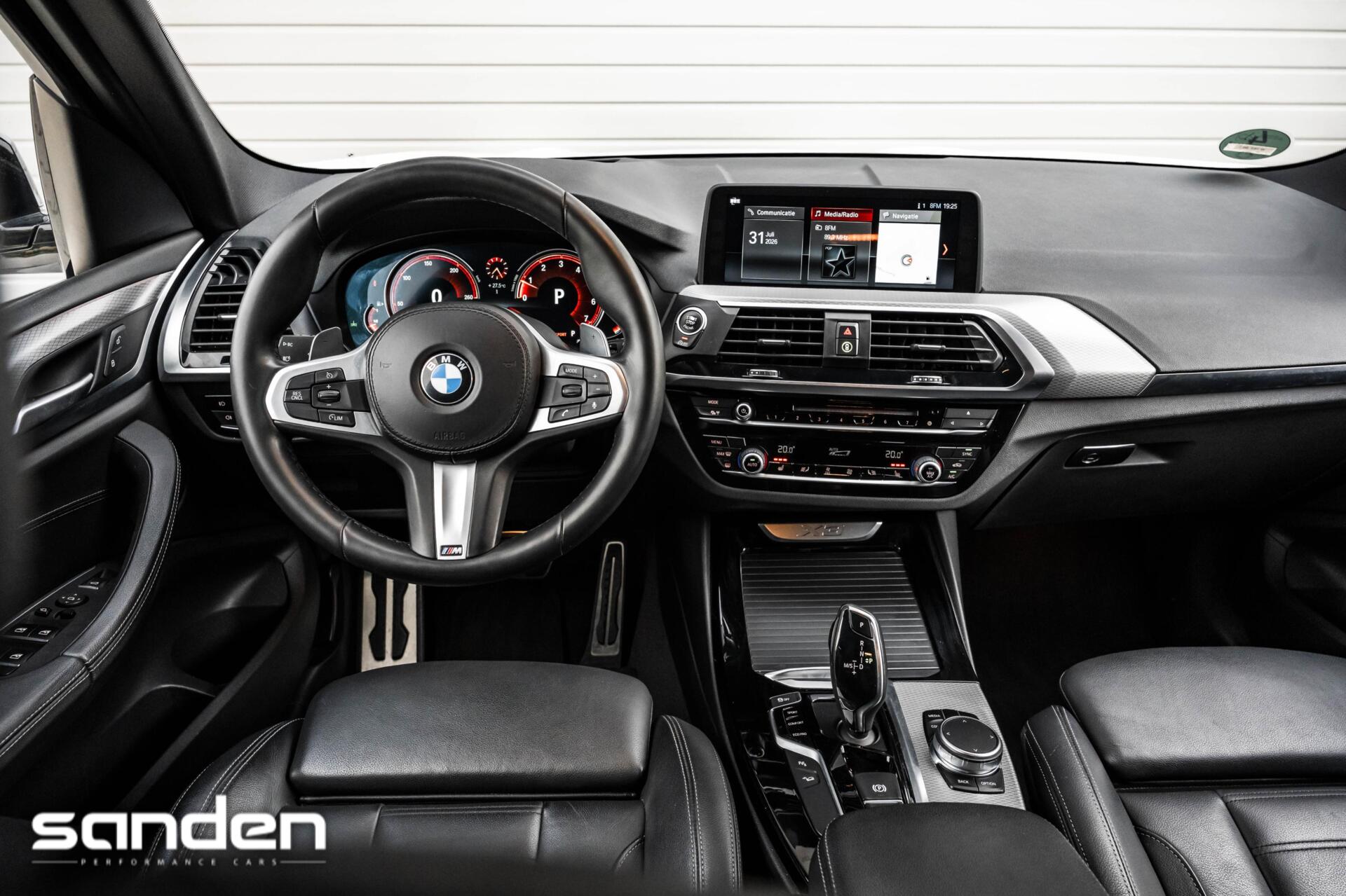 Foto van BMW X3 Xdrive30i