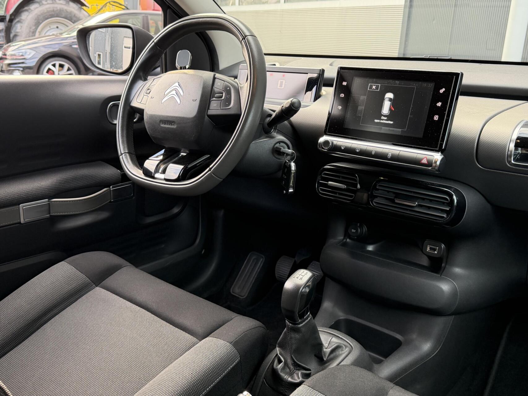 Foto van Citroen C4 Cactus