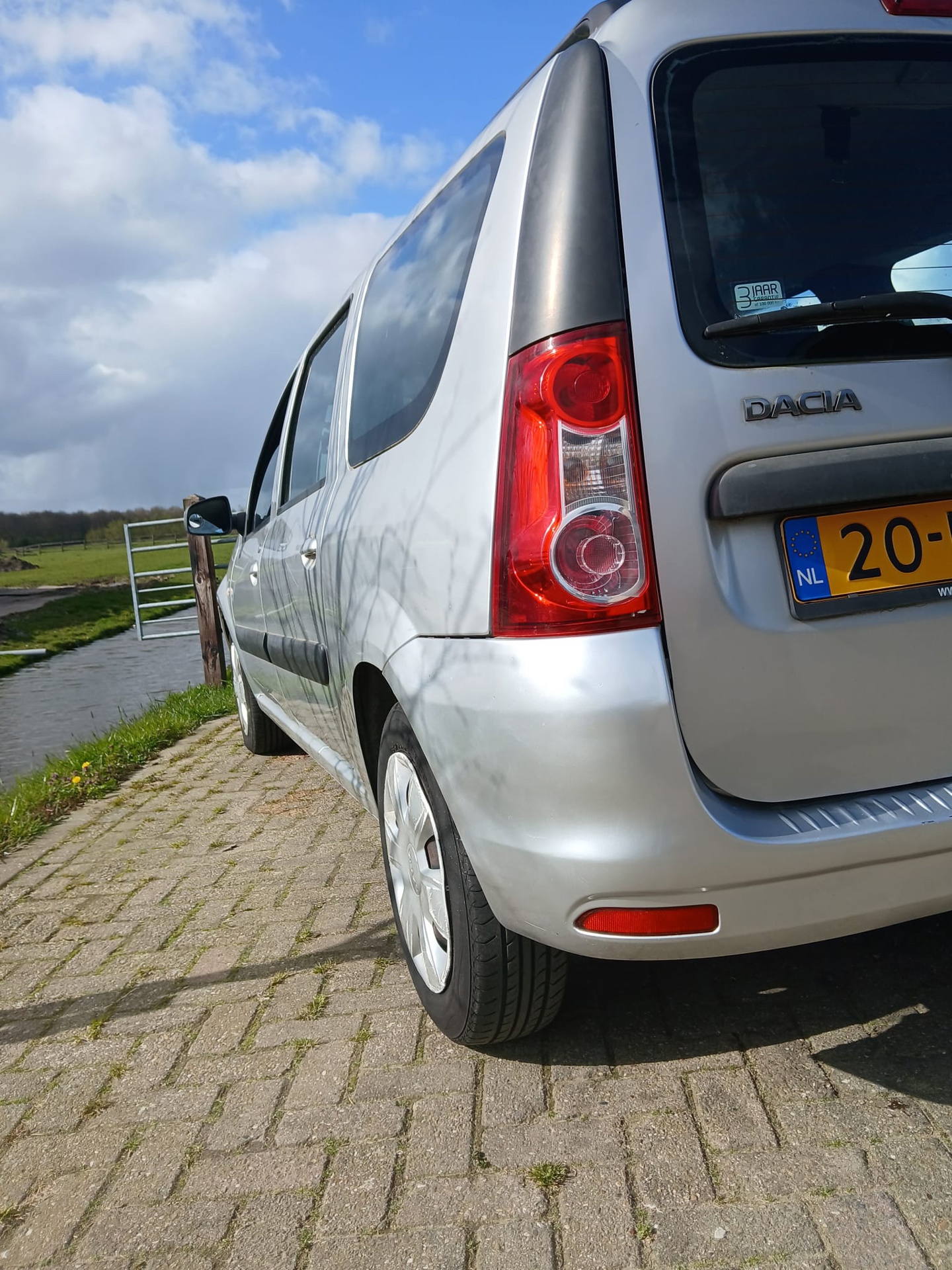 Foto van Dacia Logan