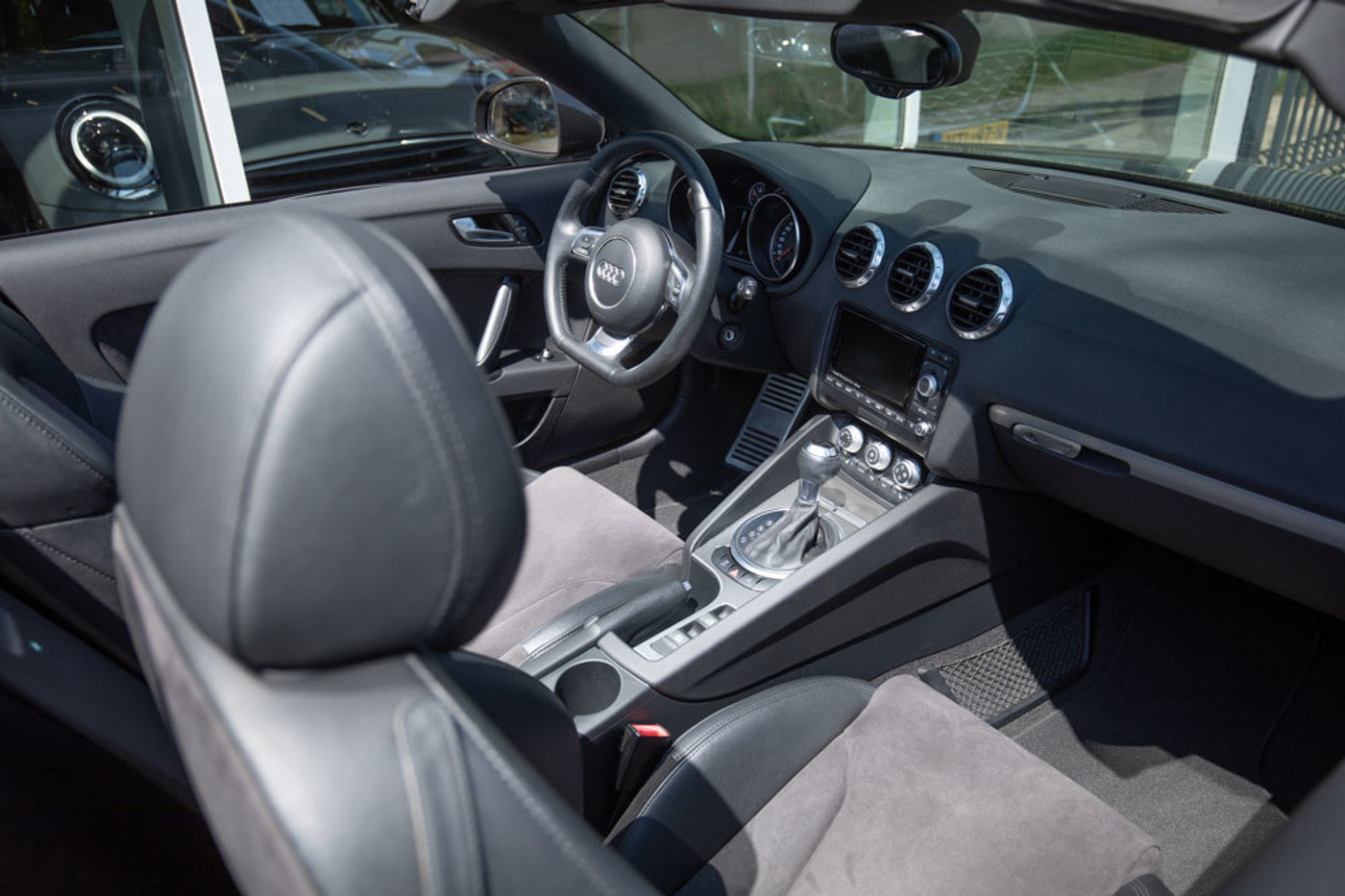 Foto van Audi TT Roadster