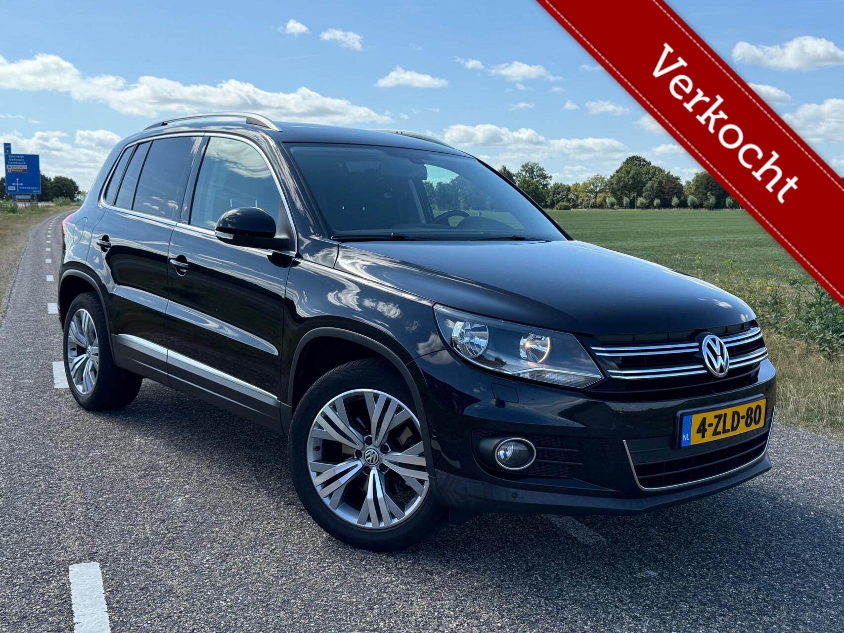 Volkswagen Tiguan 2.0 TDI H6 Sport&Style | 140pk 2011 - voorkant