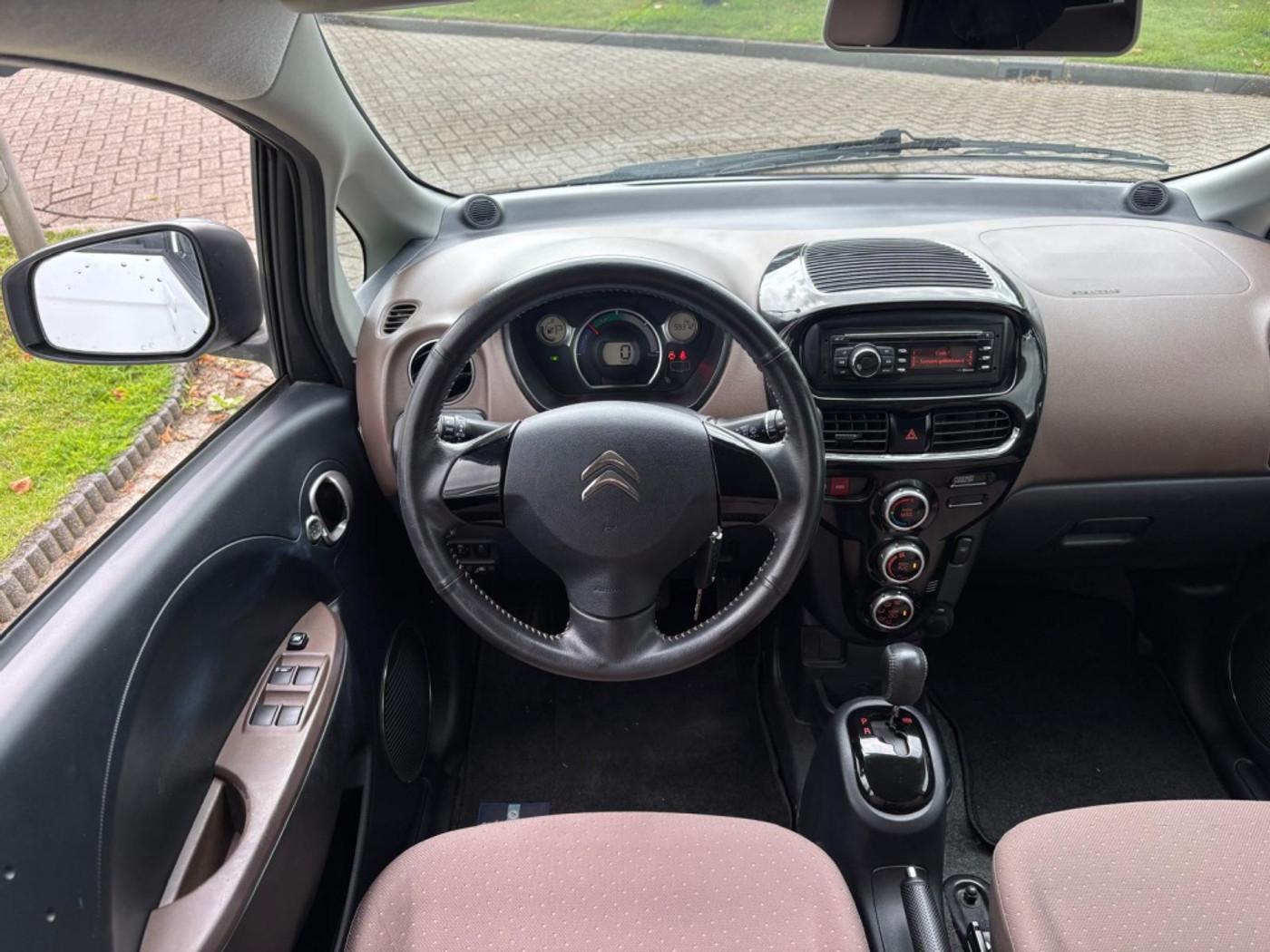 Foto van Citroen C-zero