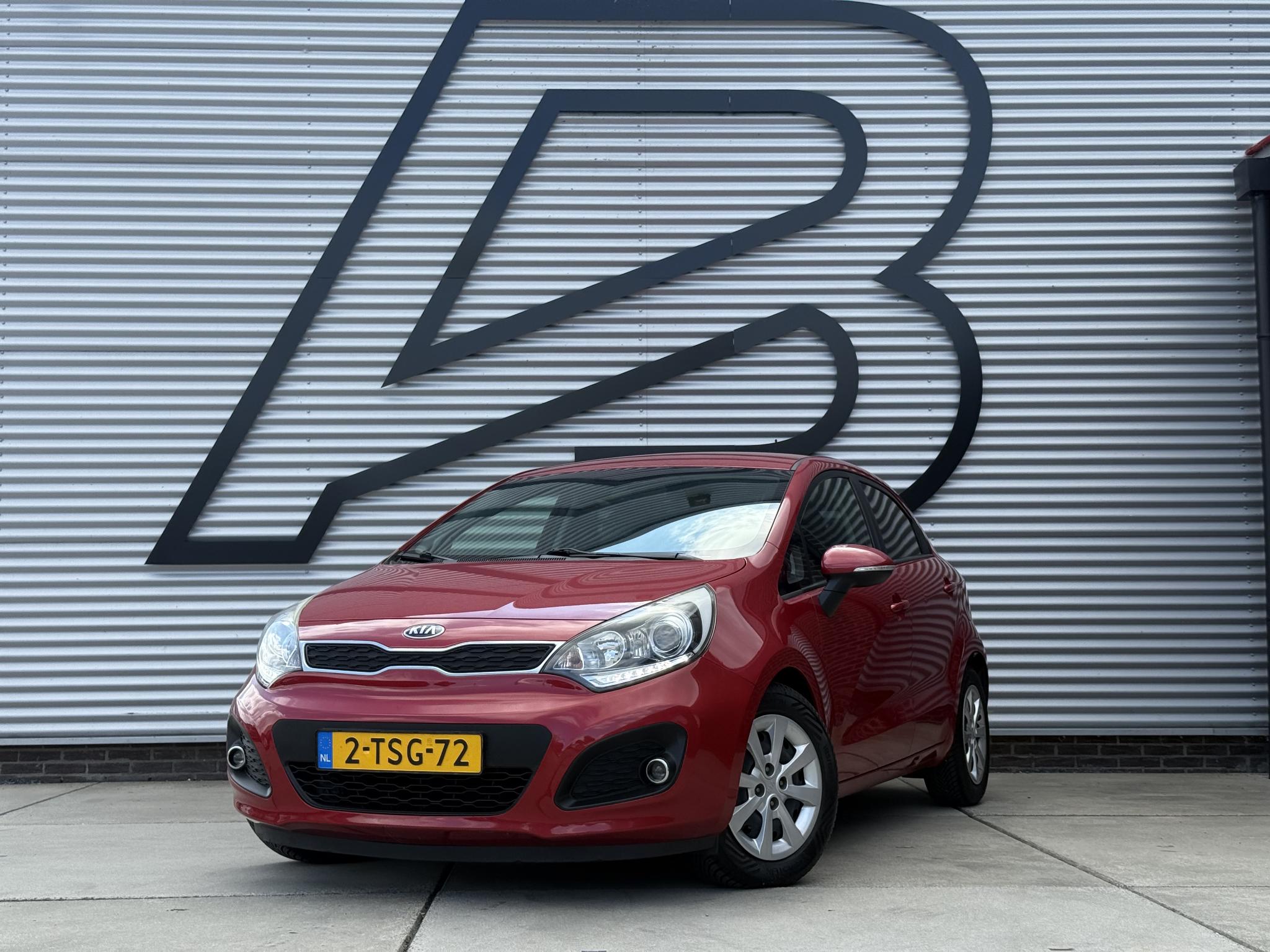Kia Rio 1.2 CVVT World Cup Edition 2014 - voorkant