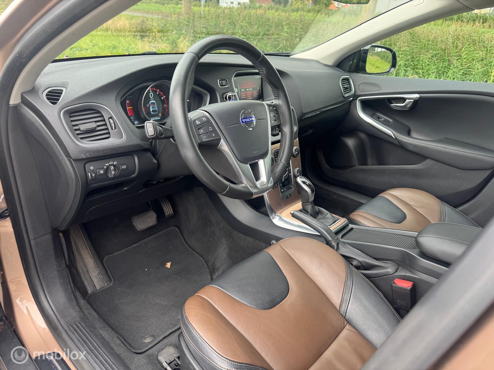 Foto van Volvo V40 Cross Country