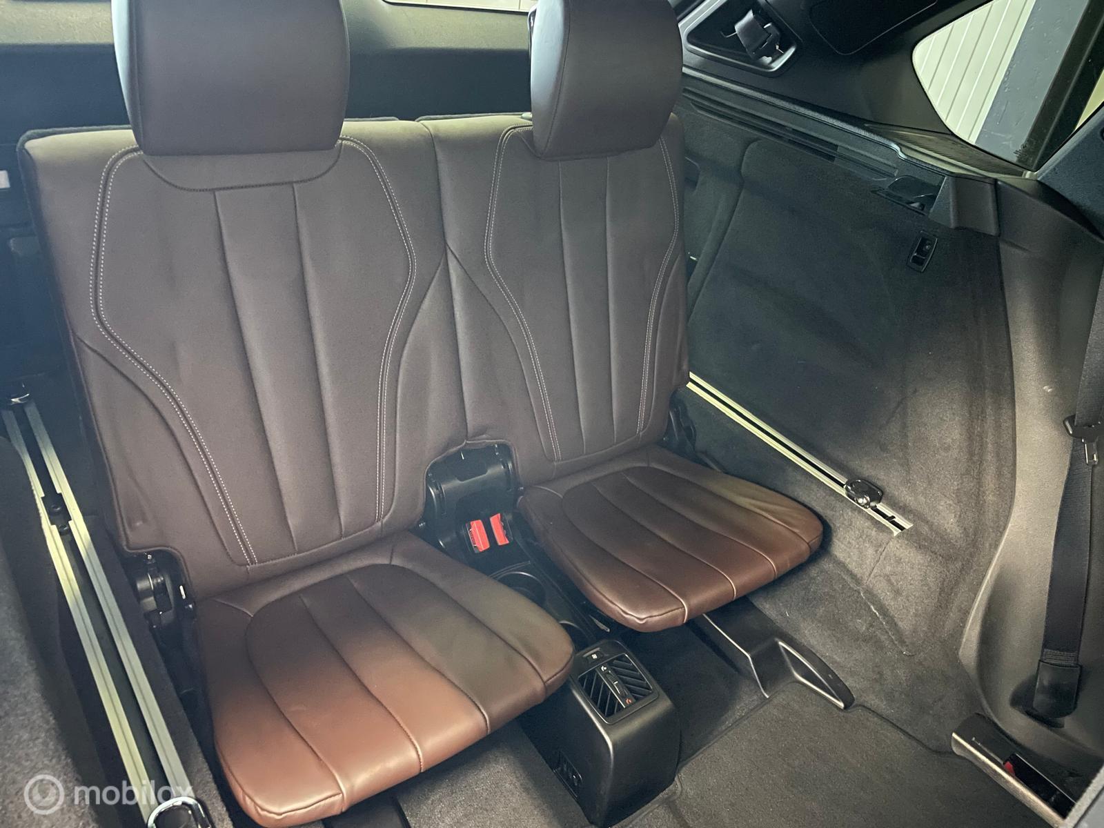 Foto van BMW X5 Xdrive50i