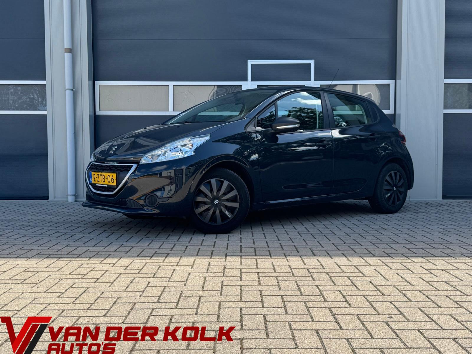 Peugeot 208 1.0 PureTech LIKE | 5 Deurs | Airco | Trekhaak 2015 - voorkant