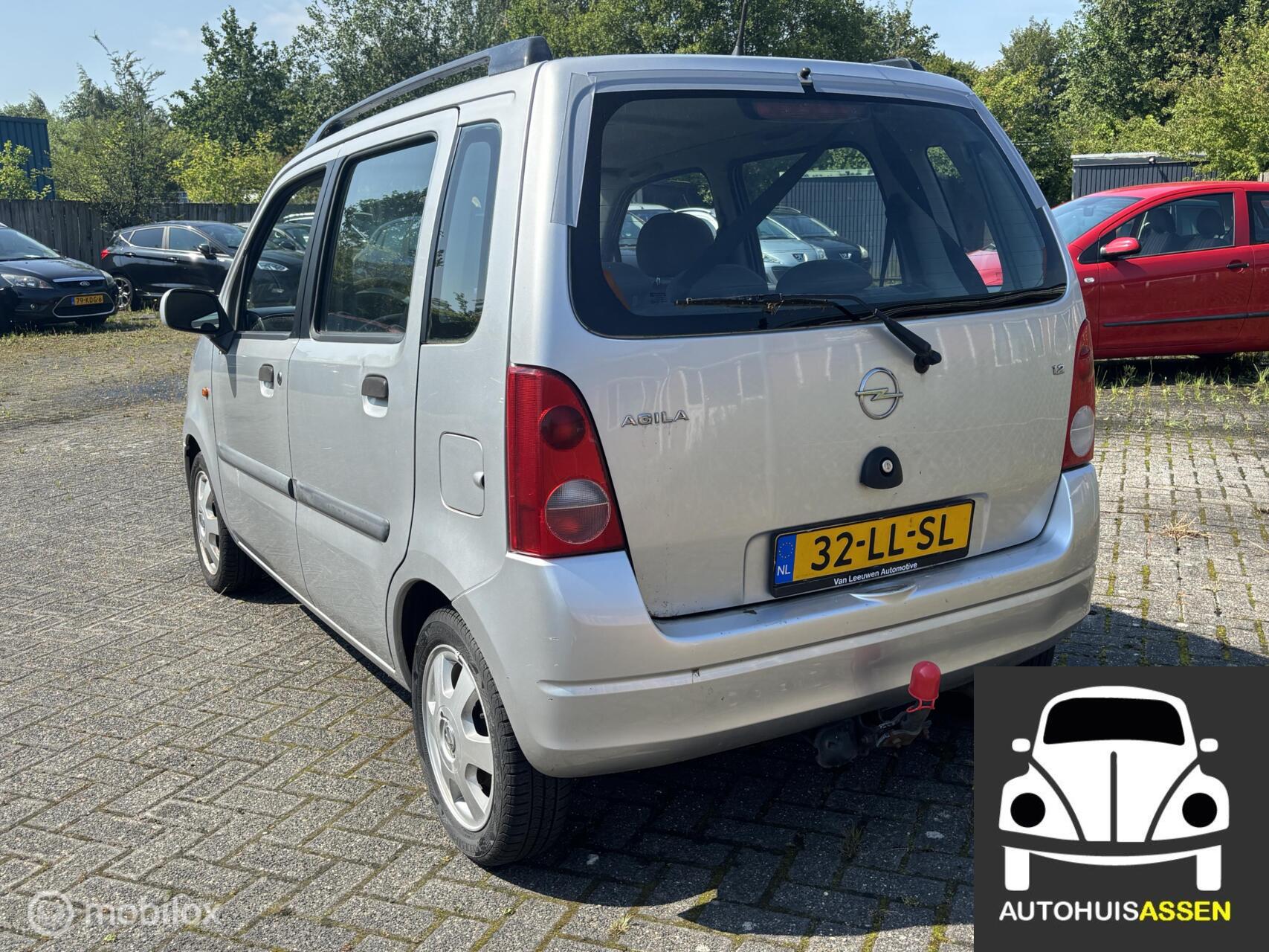 Foto van Opel Agila
