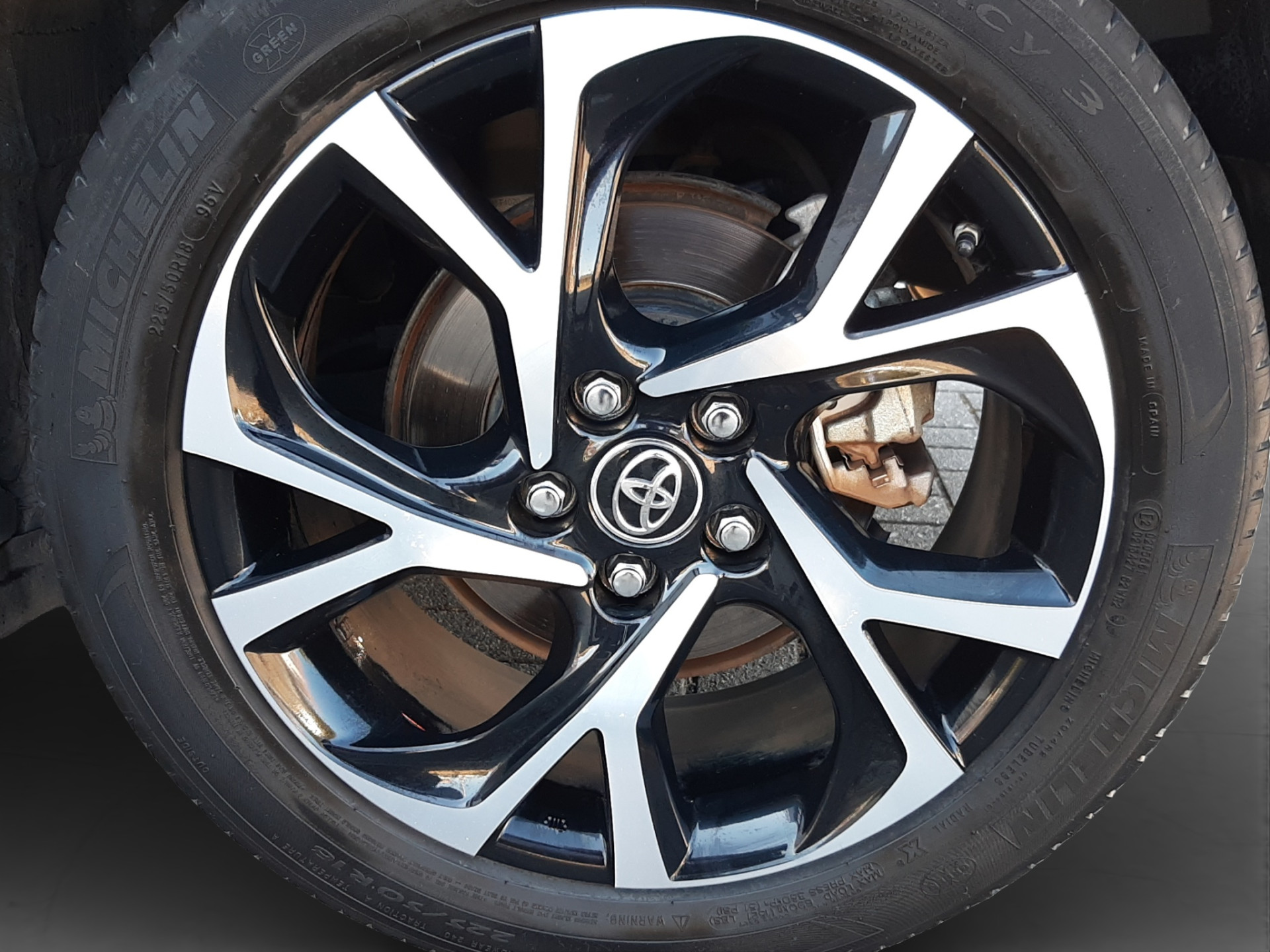 Foto van Toyota Toyota C-hr