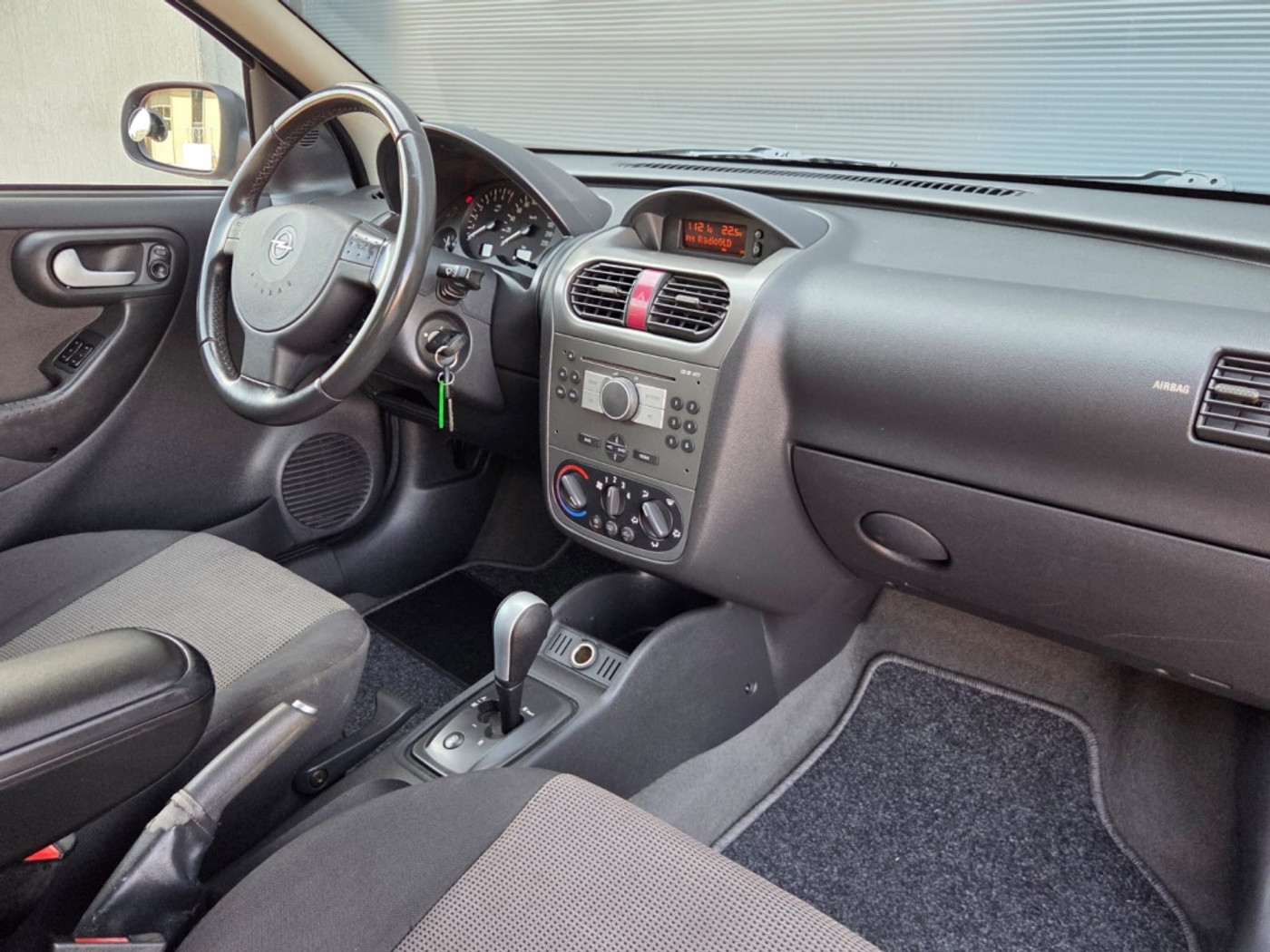 Foto van Opel Corsa-c