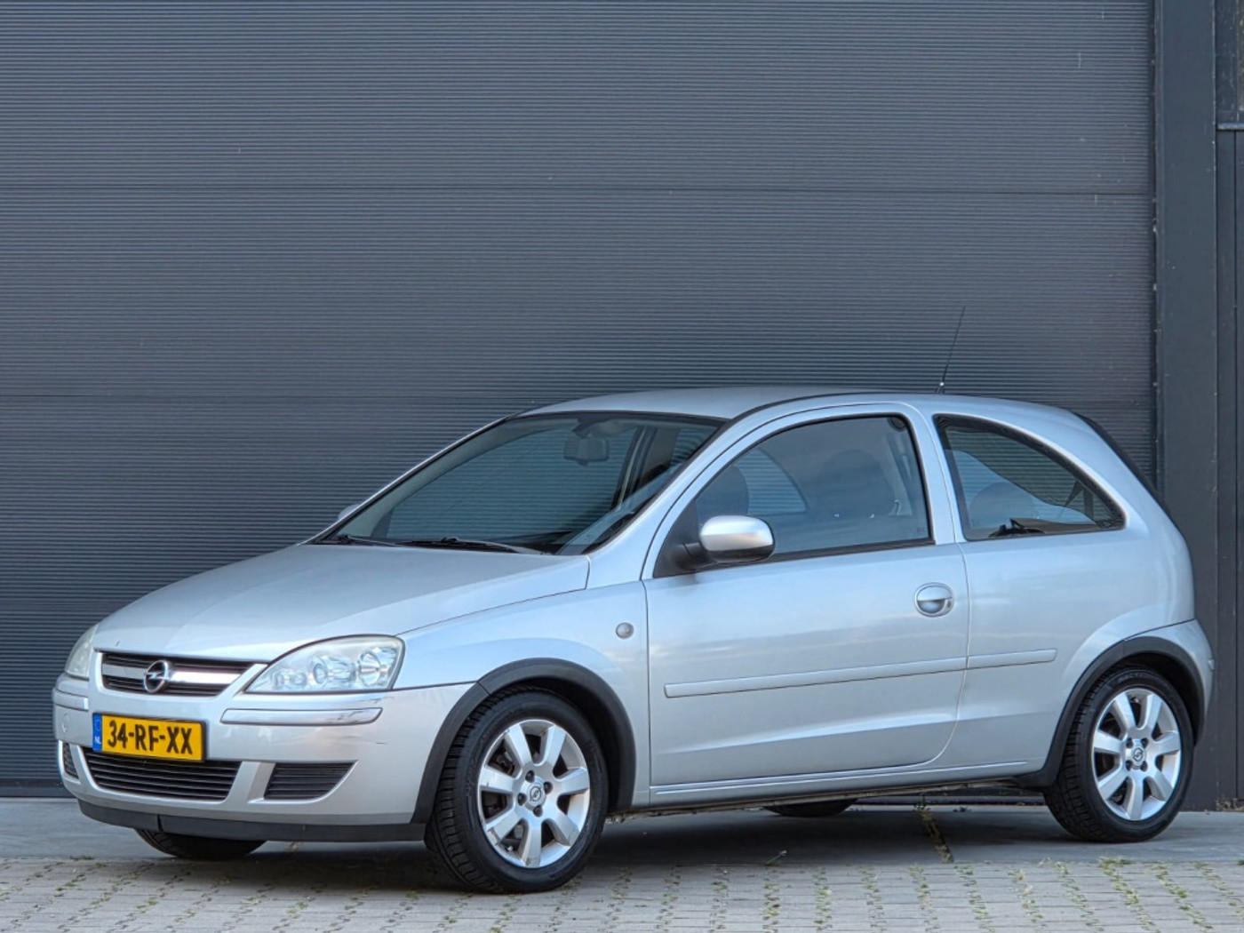 Opel Corsa-c 1.4-16V Full Rhythm nap, automaat, airco! 2005 - voorkant