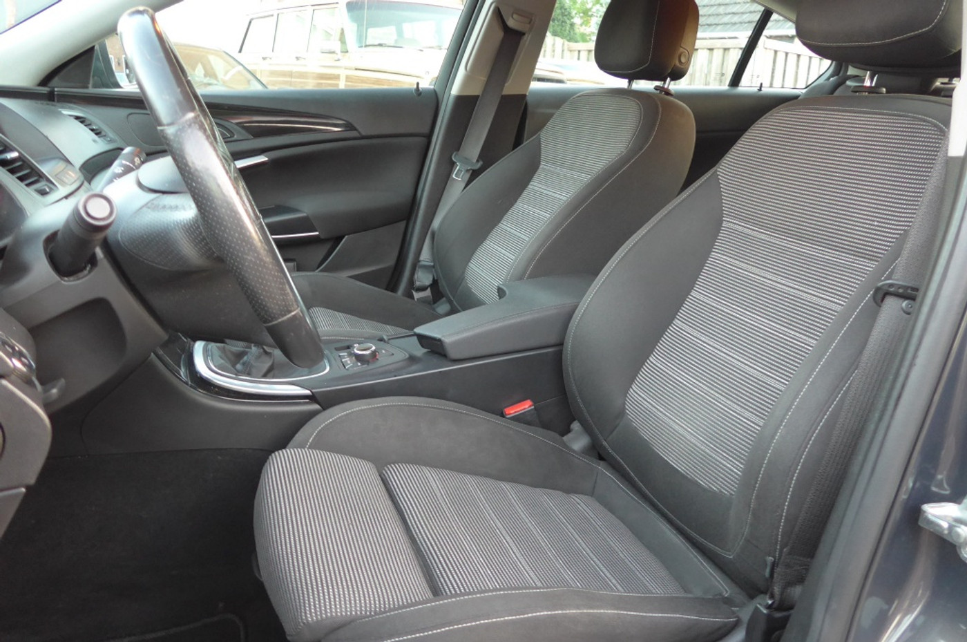 Foto van Opel Insignia Limousine HB