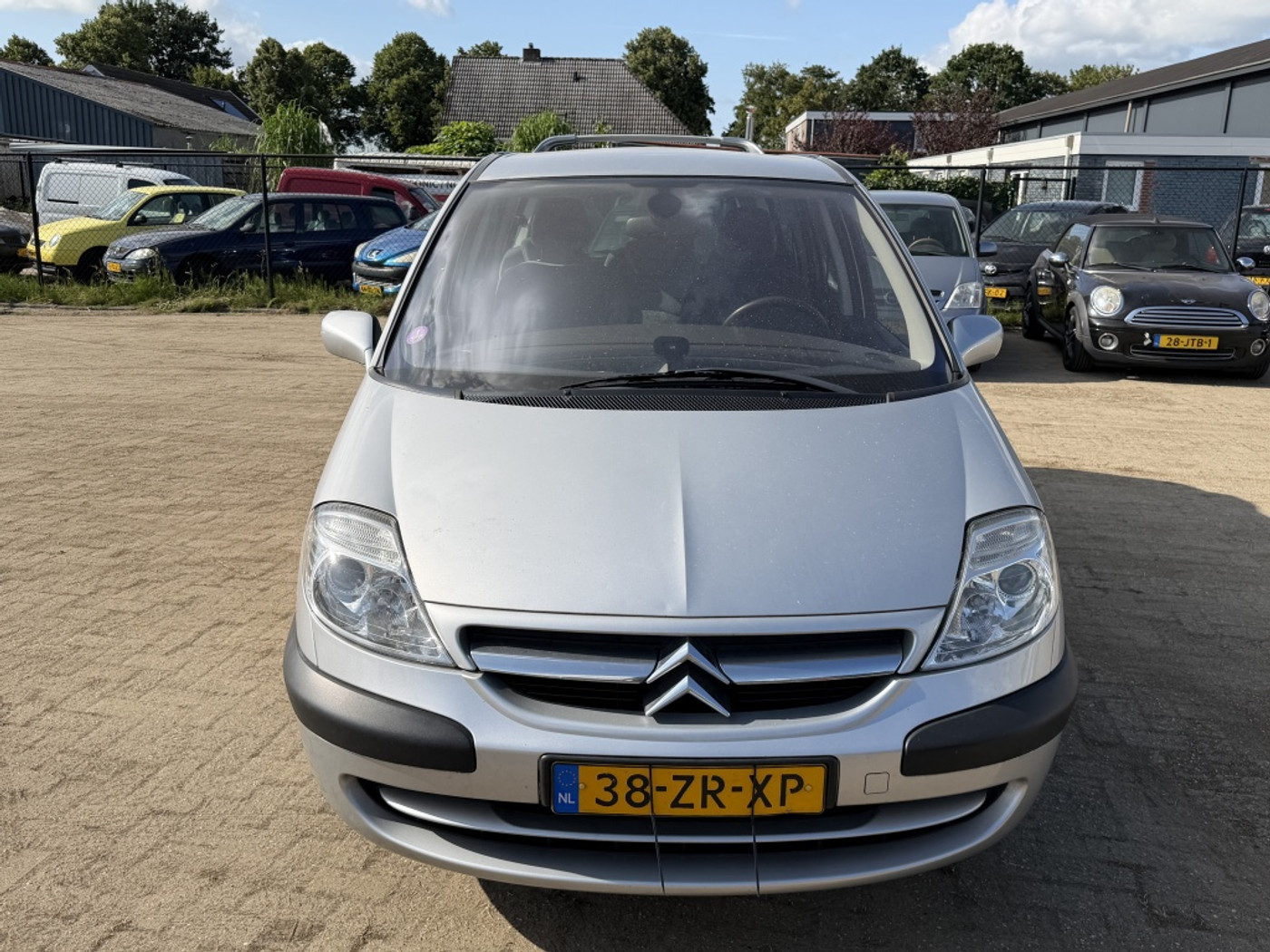 Foto van Citroen C8