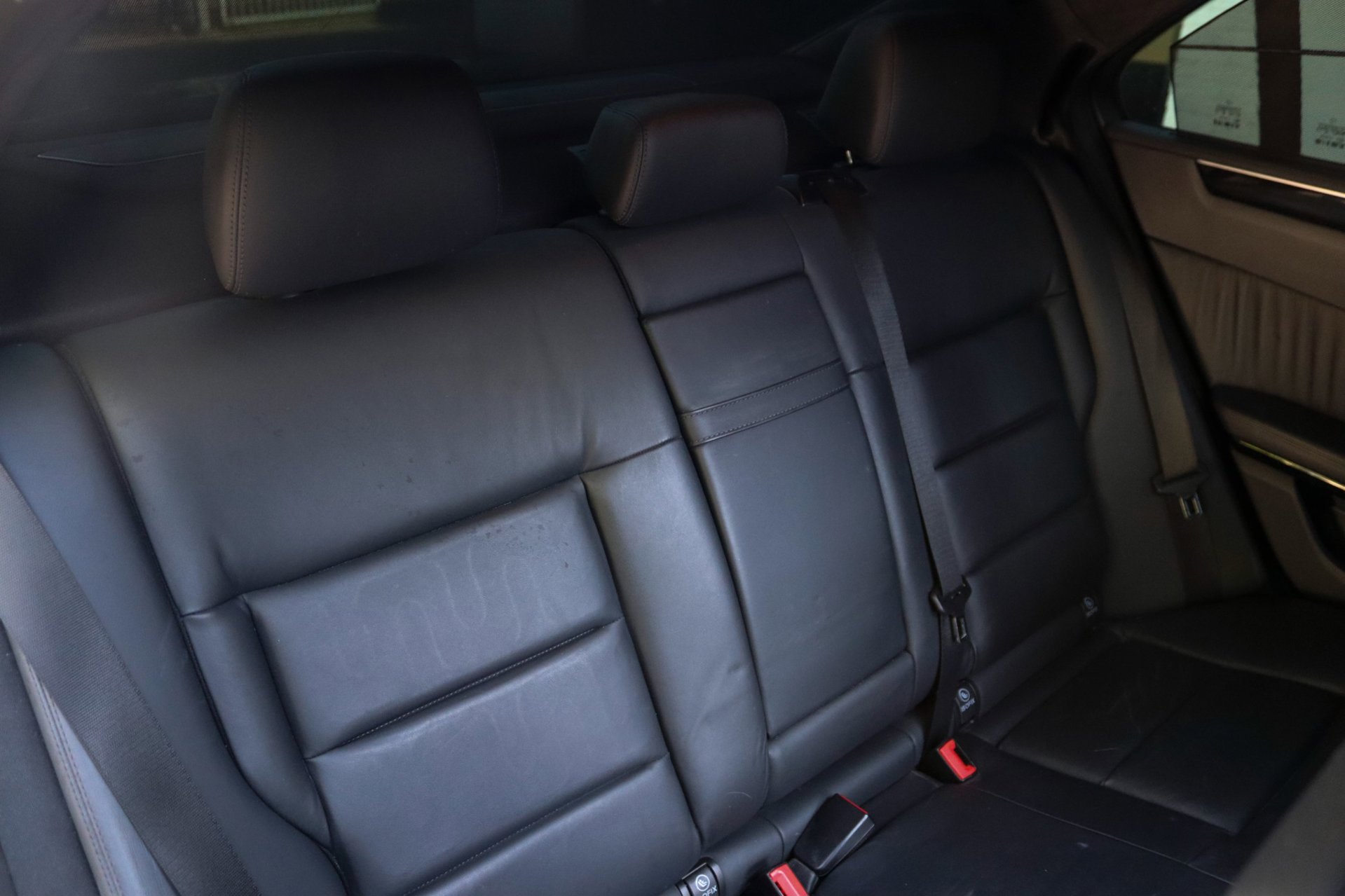 Foto van Mercedes-Benz E 500