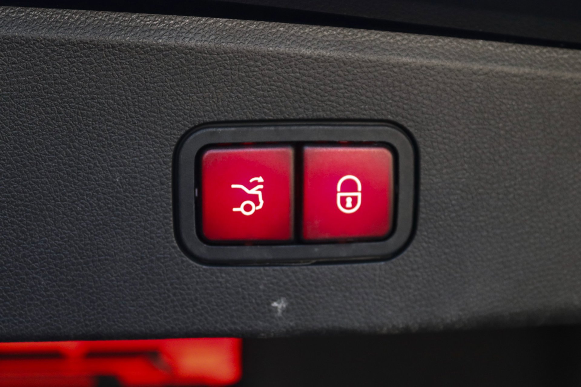 Foto van Mercedes-Benz E 500