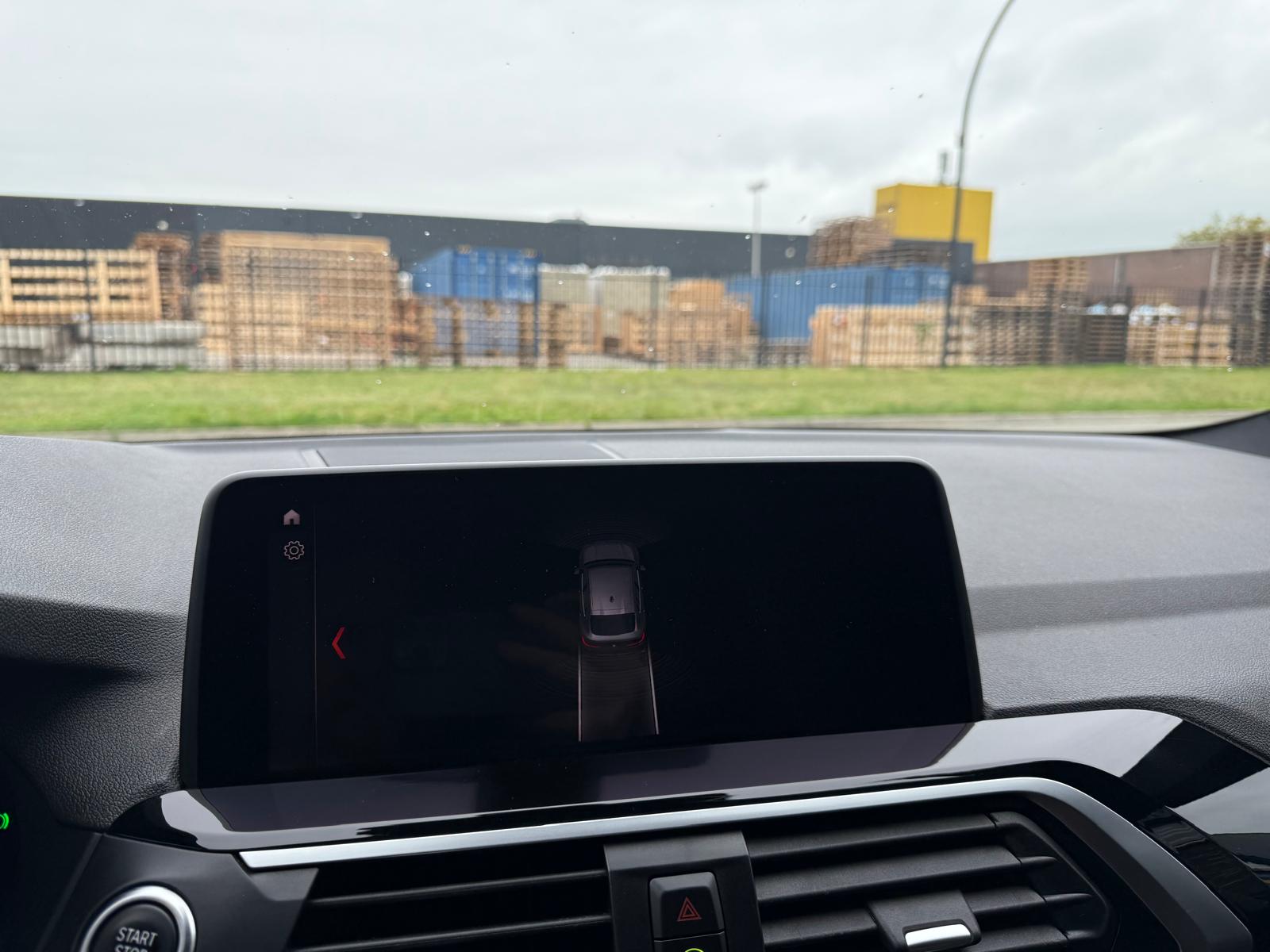 Foto van BMW X4 Xdrive20i