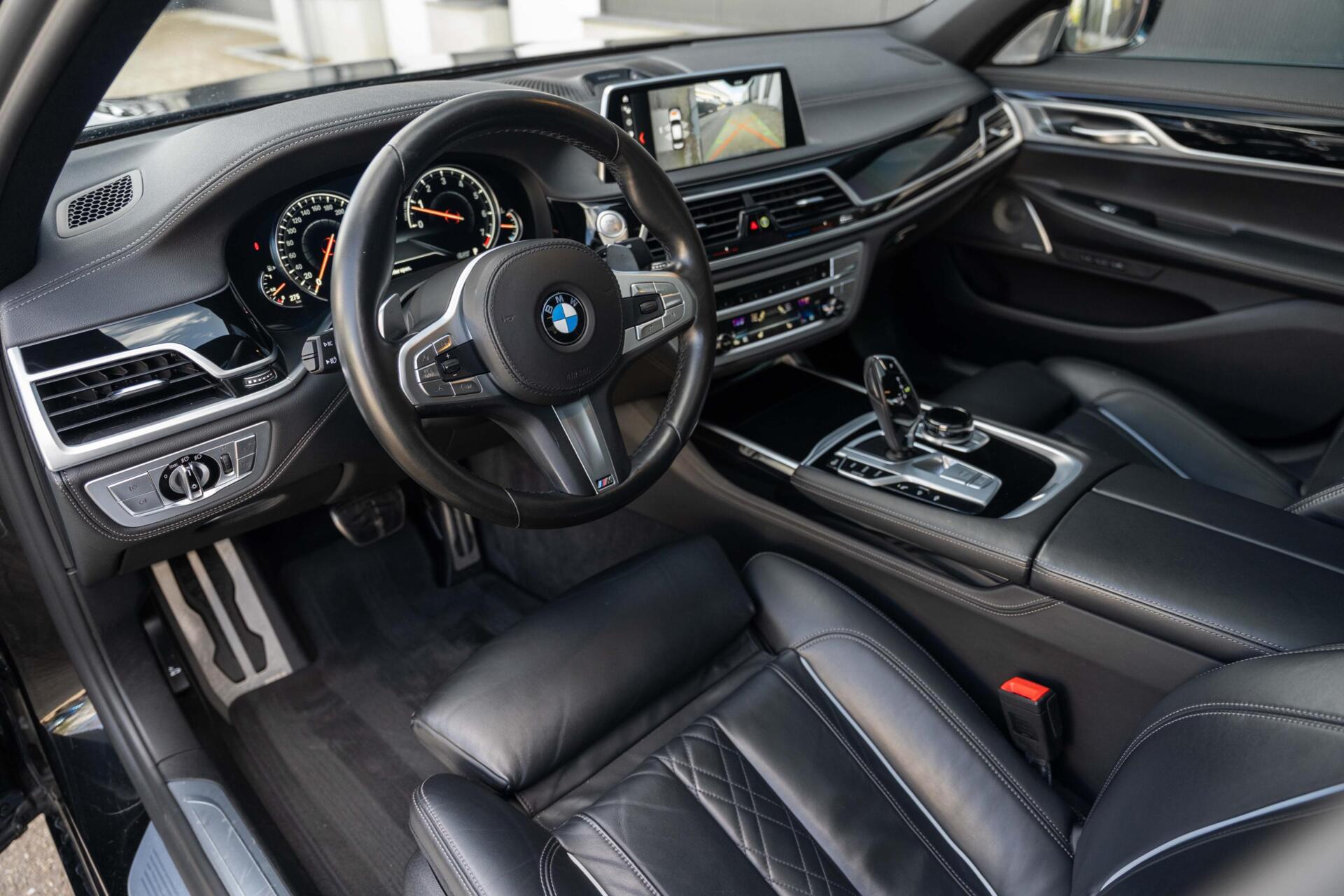 Foto van BMW 750i xDrive