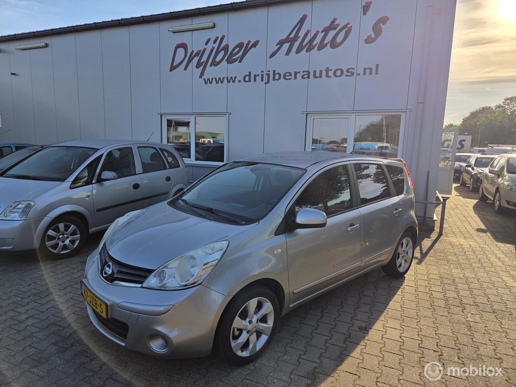 Nissan Nissan Note 1.6 Life + 2009 - voorkant
