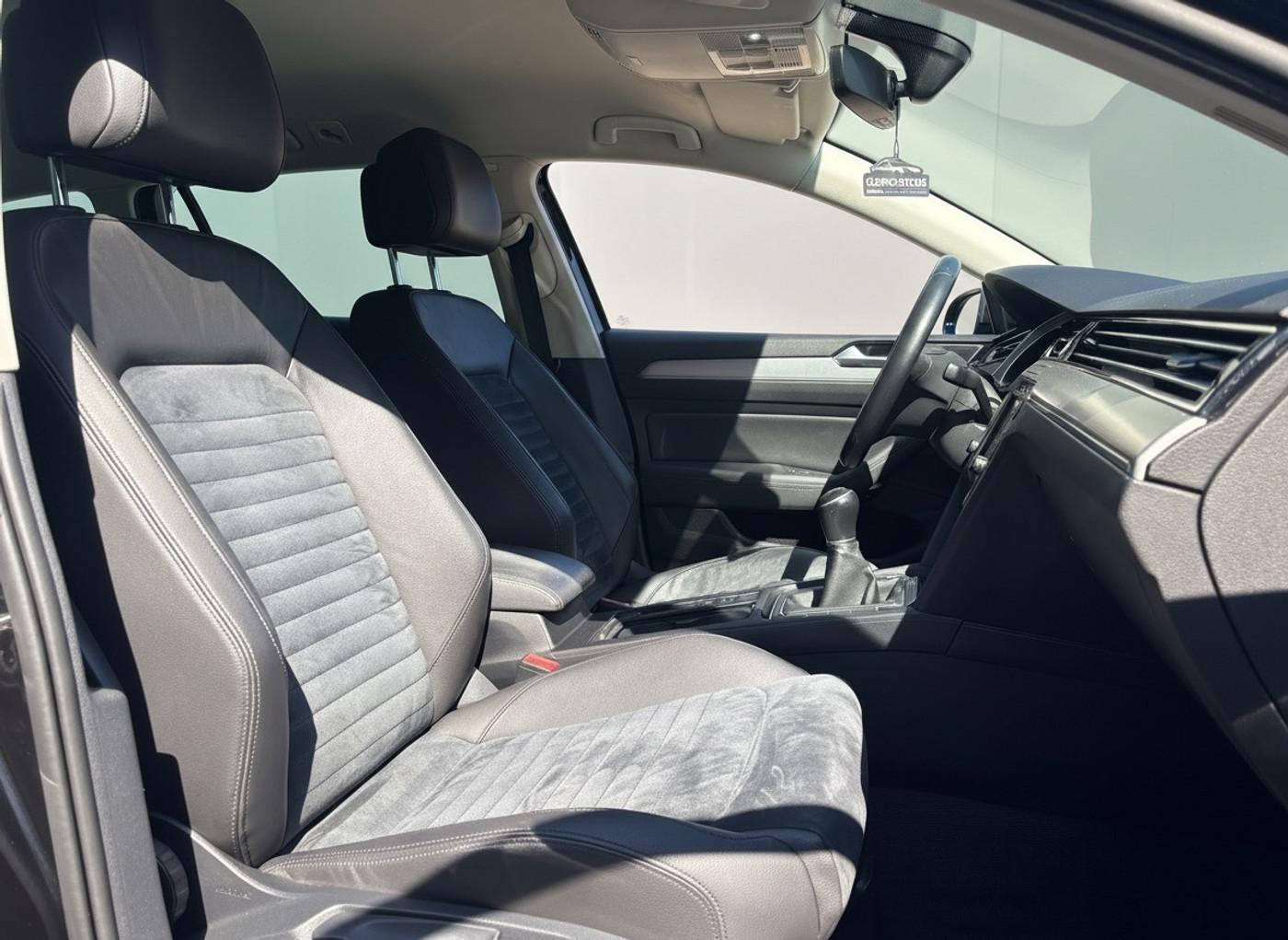 Foto van Volkswagen Passat