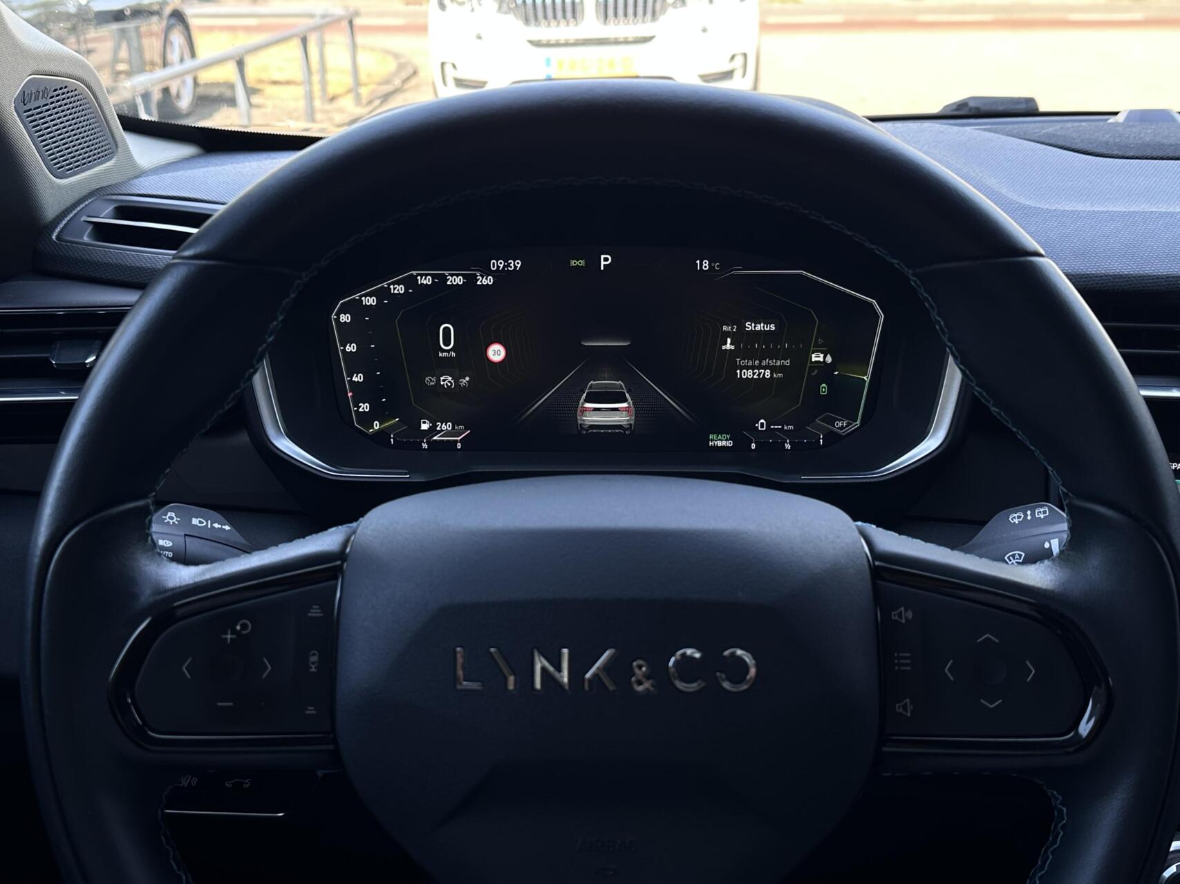 Foto van Lynk&co LYNK & Co 01