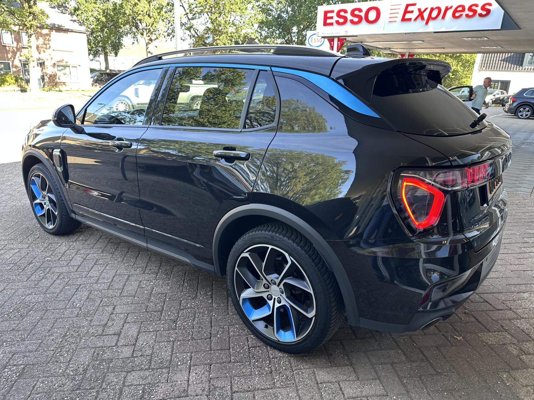 Foto van Lynk&co LYNK & Co 01