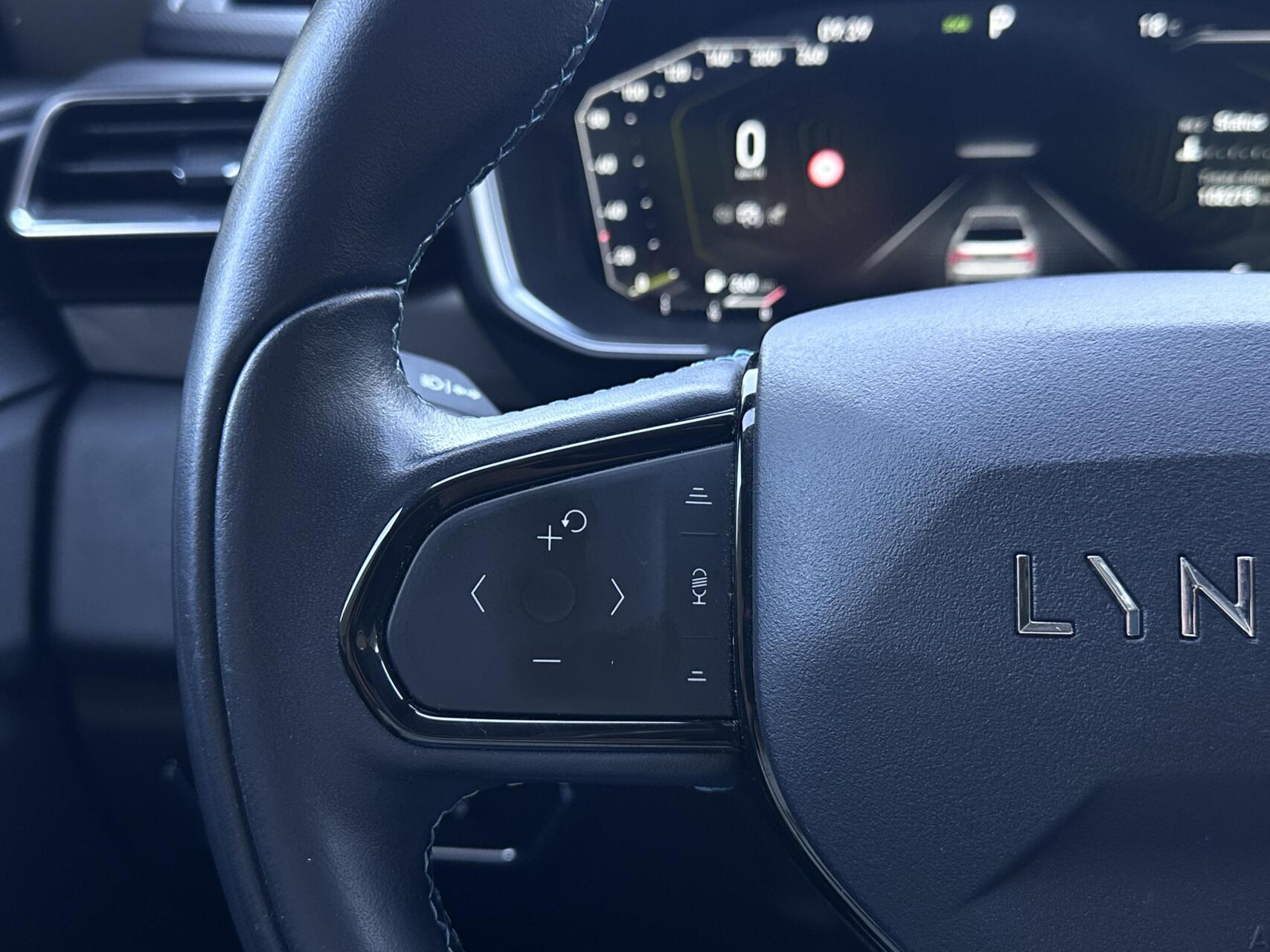 Foto van Lynk&co LYNK & Co 01