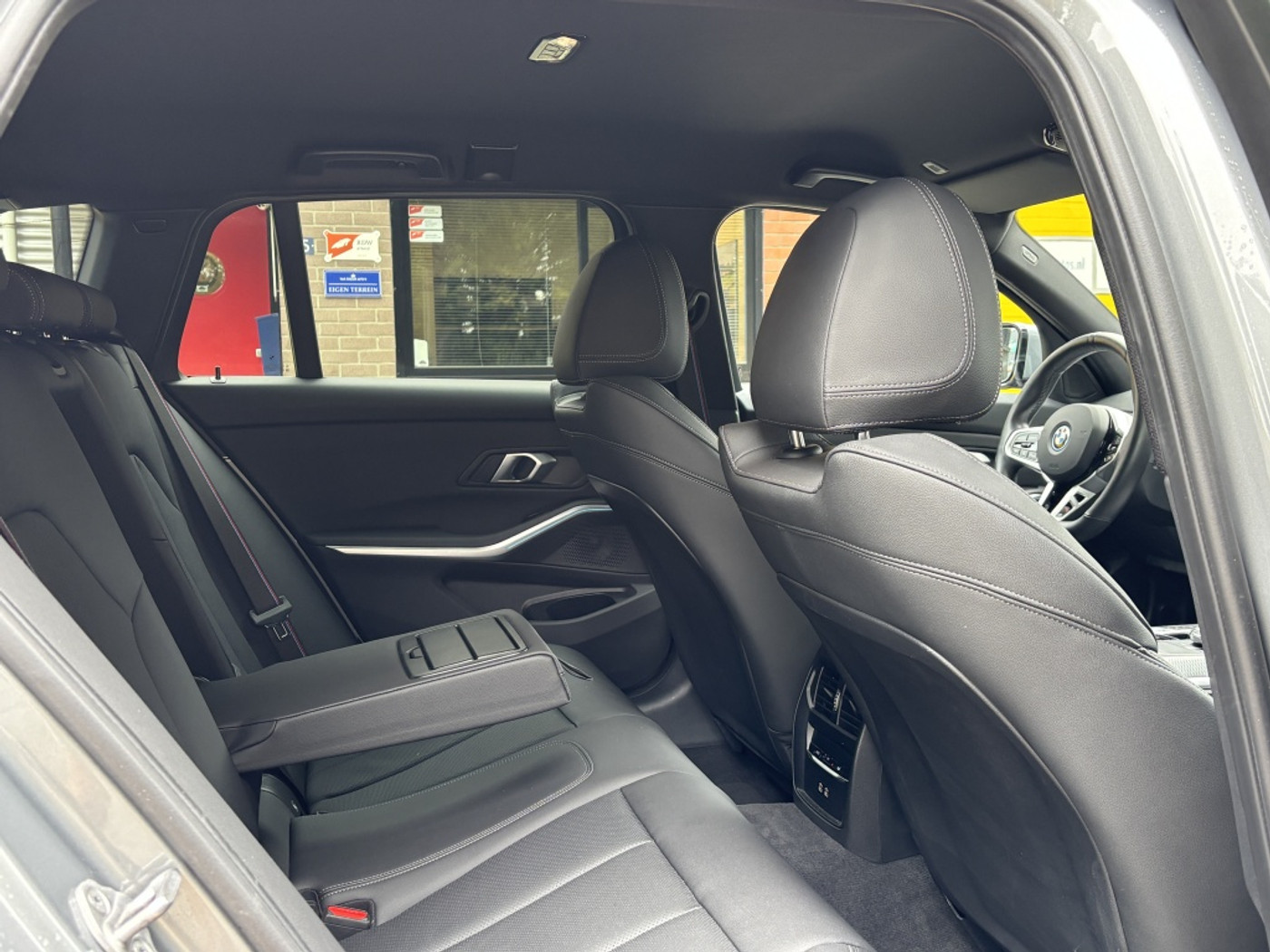 Foto van BMW 330e
