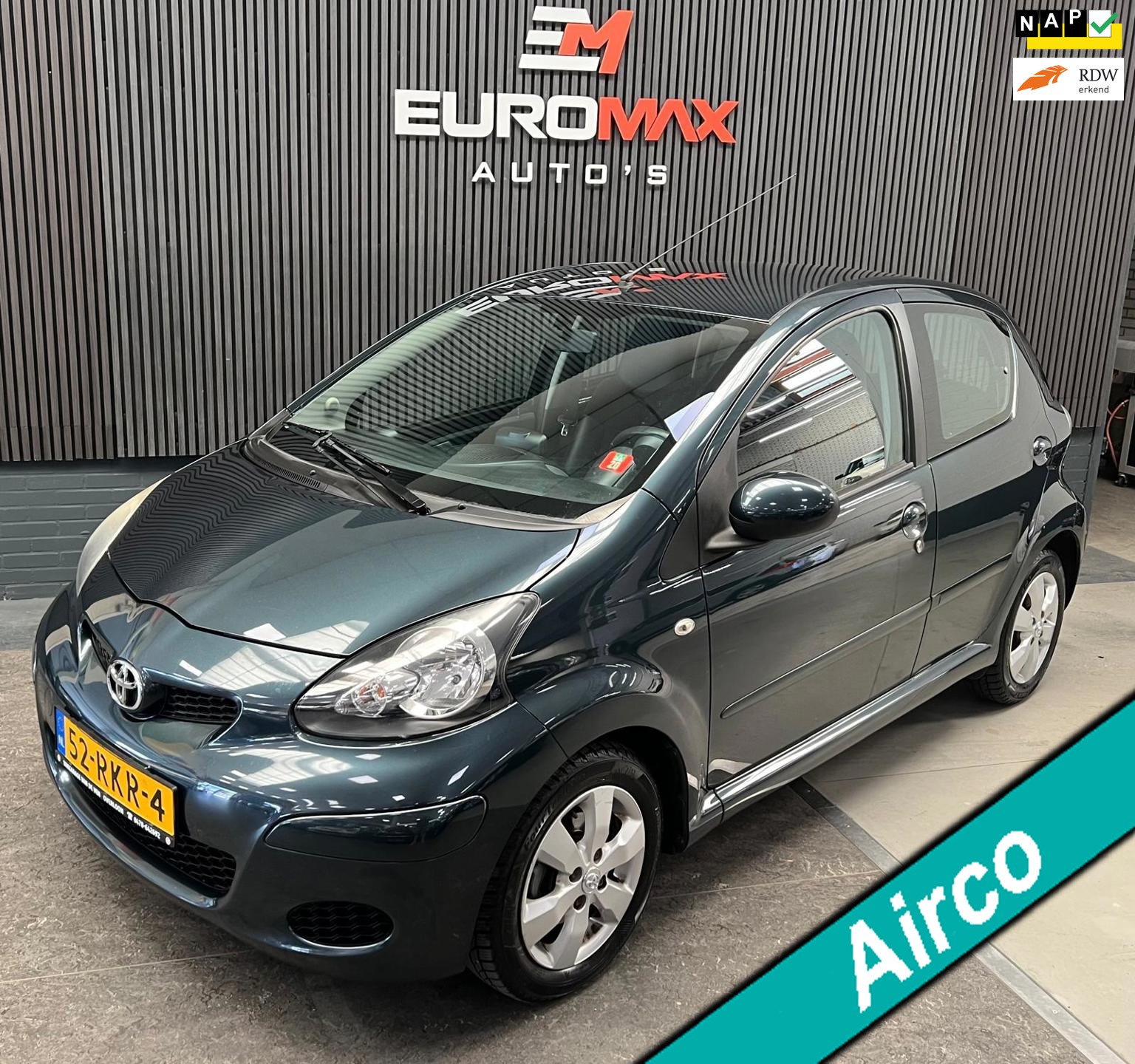 Toyota Toyota Aygo 1.0-12V Aspiration Navigator 2e Eigenaar - NAP - Airco 2011 - voorkant