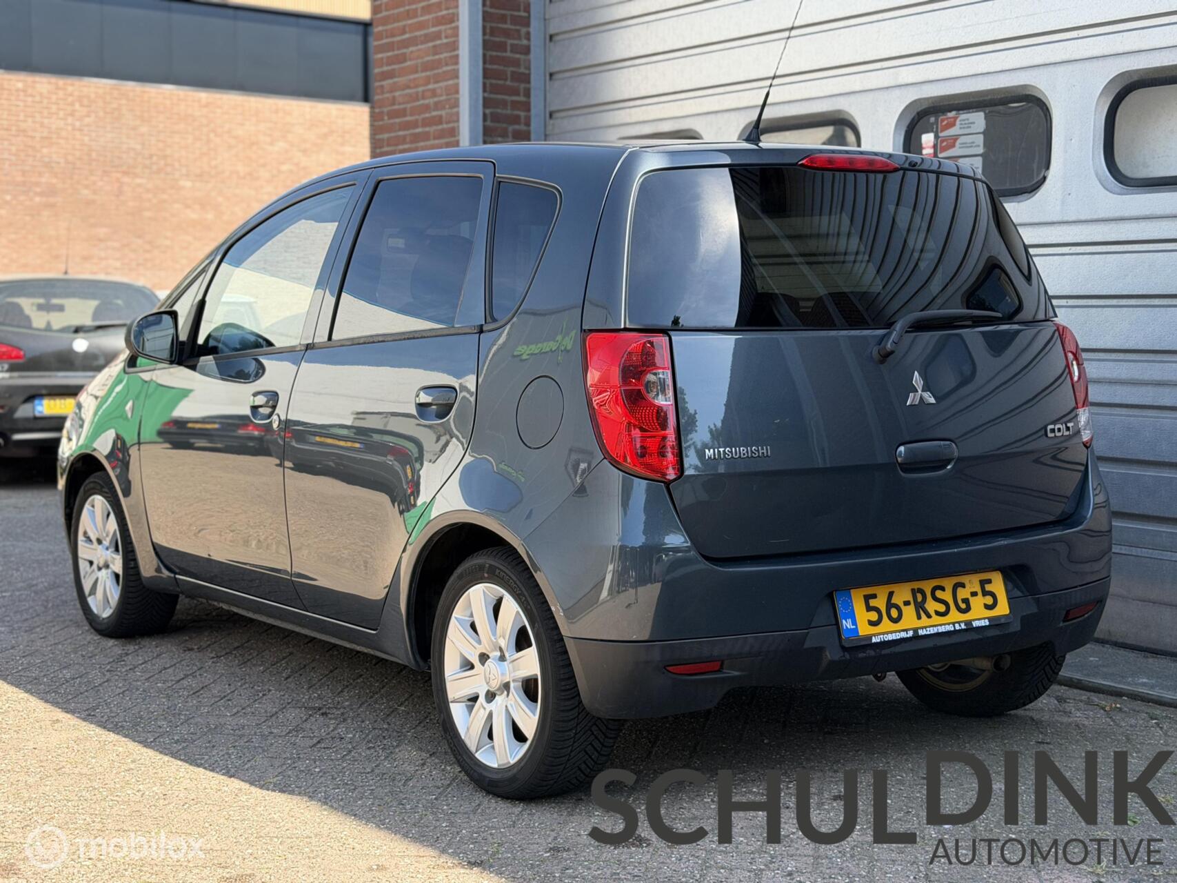 Foto van Mitsubishi Mitsubishi Colt