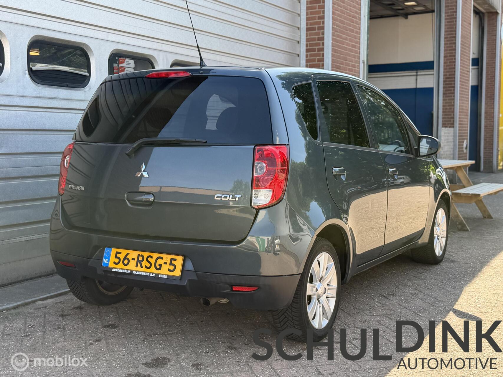 Foto van Mitsubishi Mitsubishi Colt