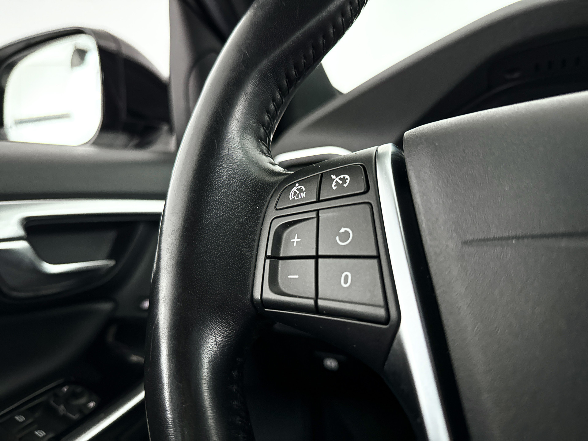 Foto van Volvo V60 Cross Country