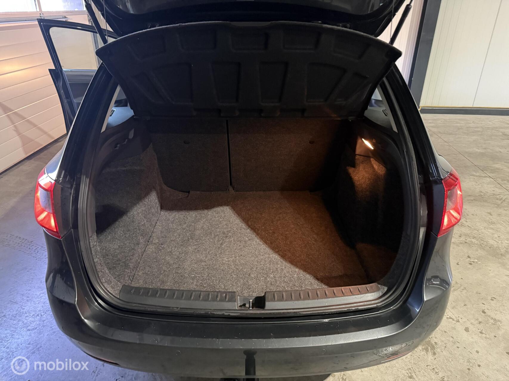 Foto van Seat Ibiza ST