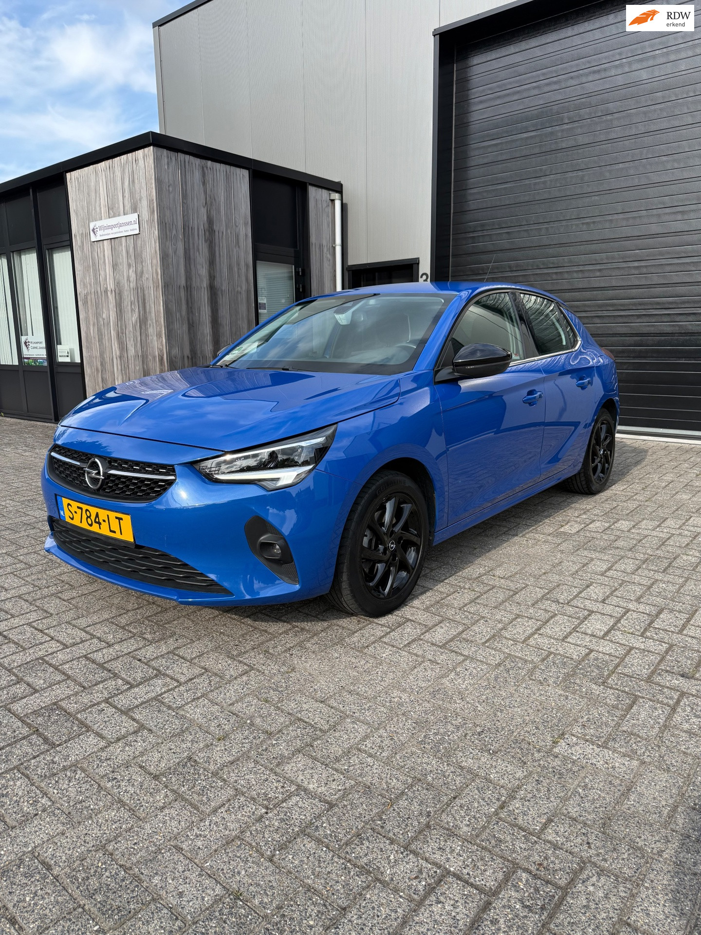 Opel Corsa 1.2 GS Line |LED|CRUISE|LED|NAVI|NWE DISTRI|PDC|LINE ASSIST|APPLE CARPLAY|STOELVERWARMING|STUURVERWARMING|AIRCO|LM VELG 2020 - voorkant