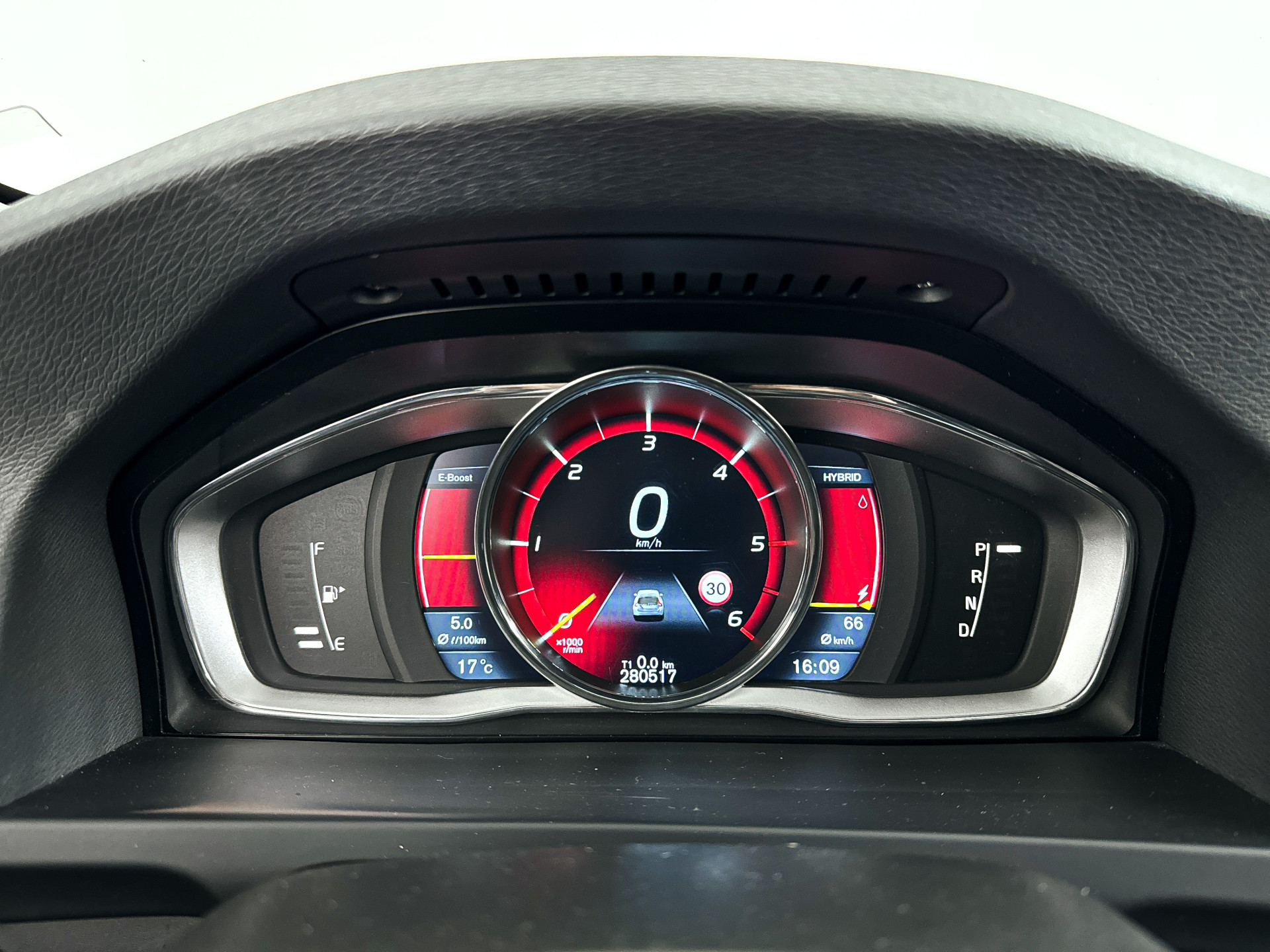 Foto van Volvo V60 Plug In Hybrid