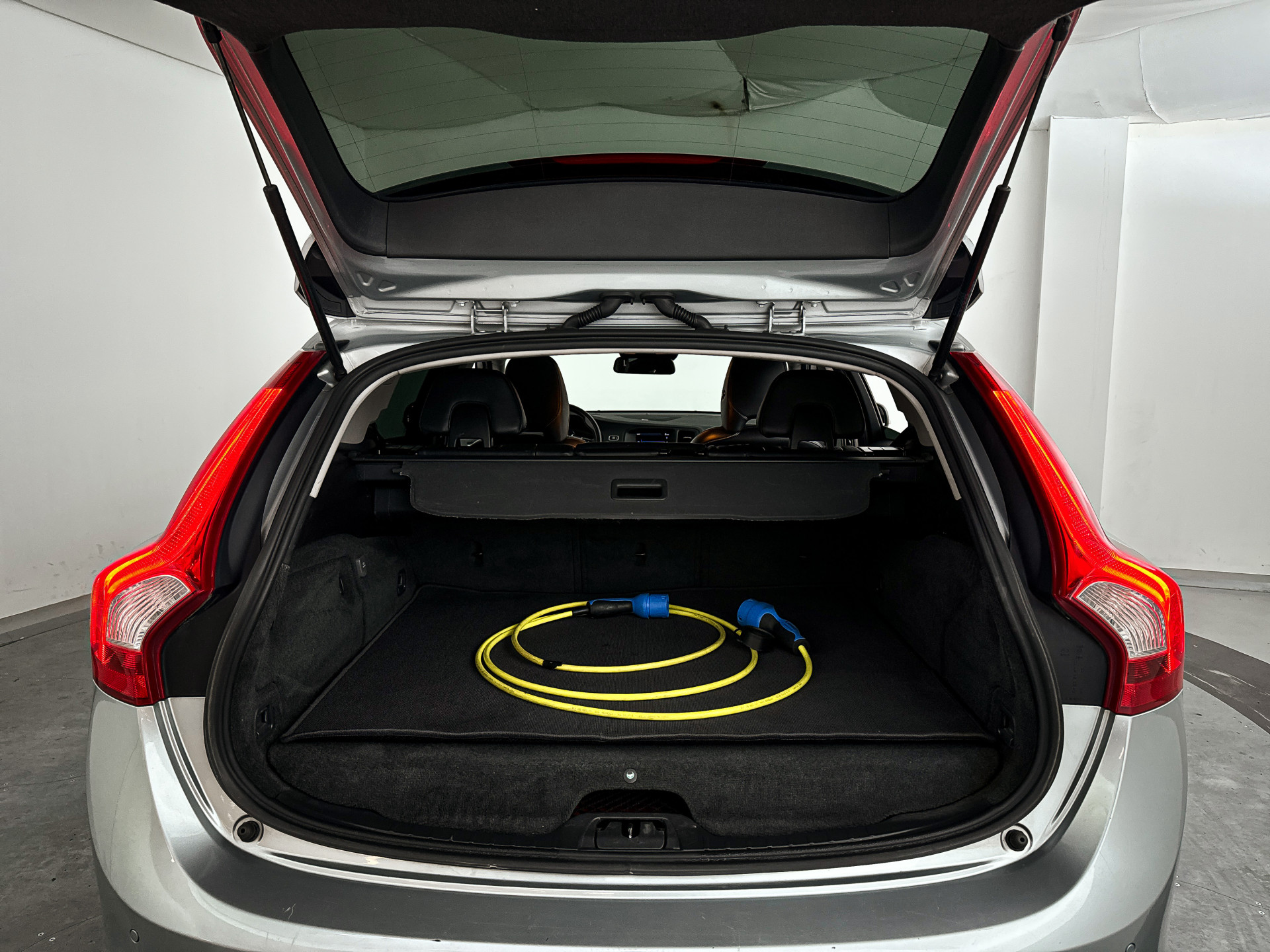 Foto van Volvo V60 Plug In Hybrid