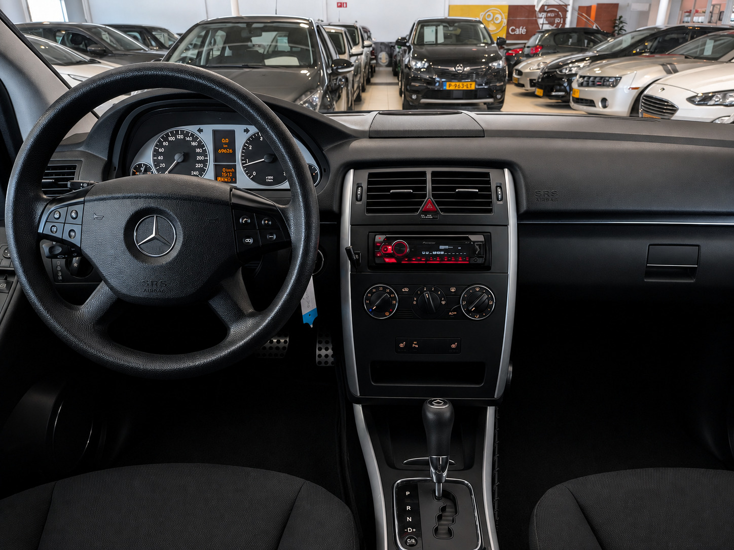 Foto van Mercedes-Benz B 170