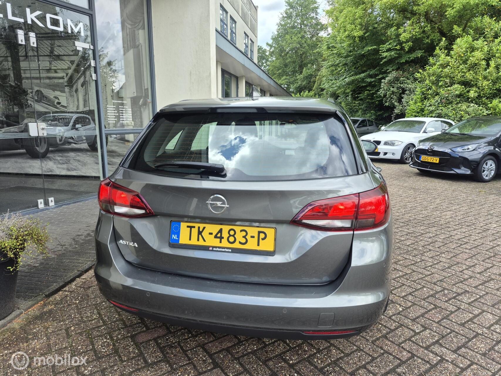 Foto van Opel Astra Sports Tourer