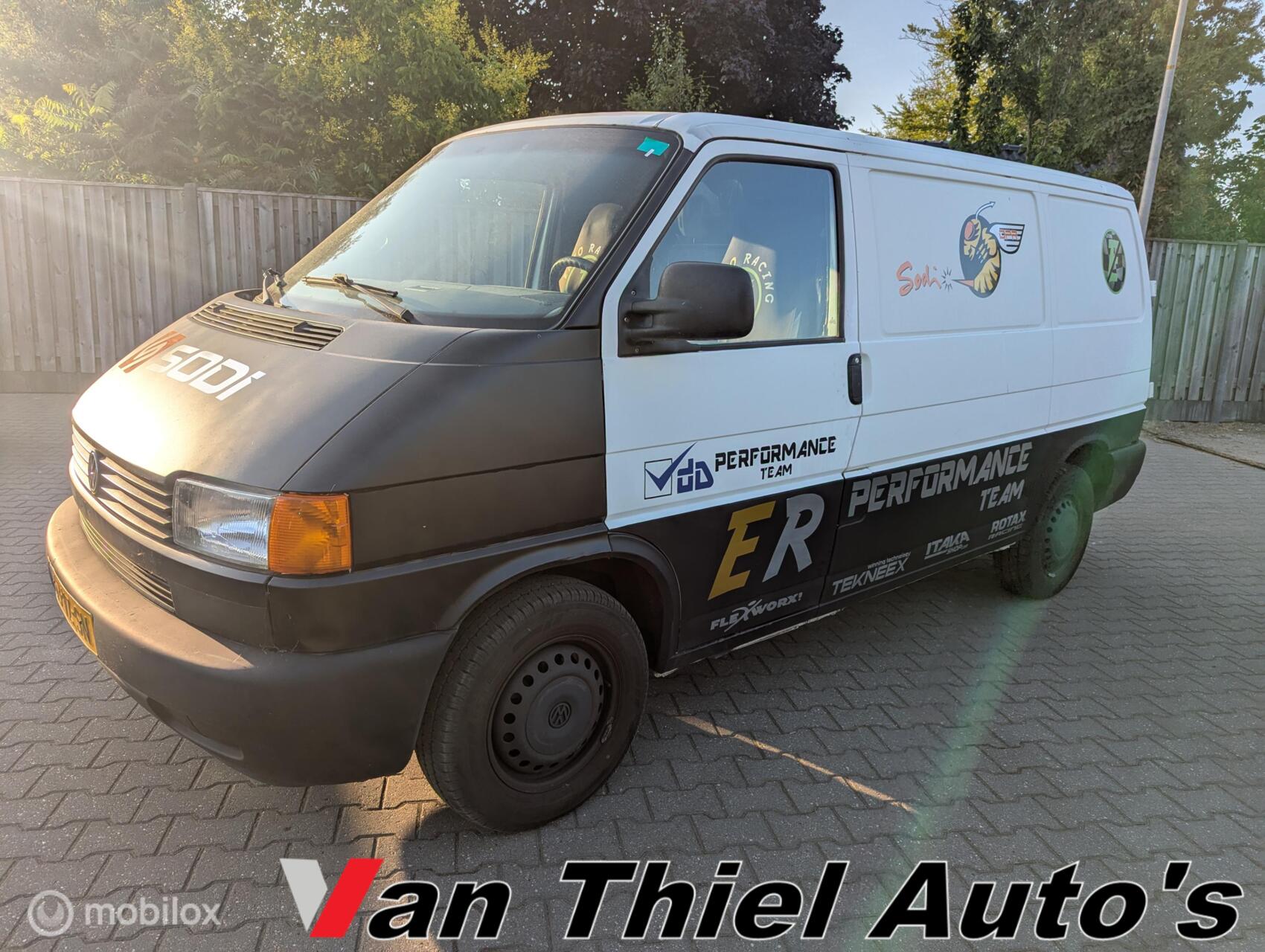 Volkswagen Transporter 1.9 TD 292 T800 2001 - voorkant