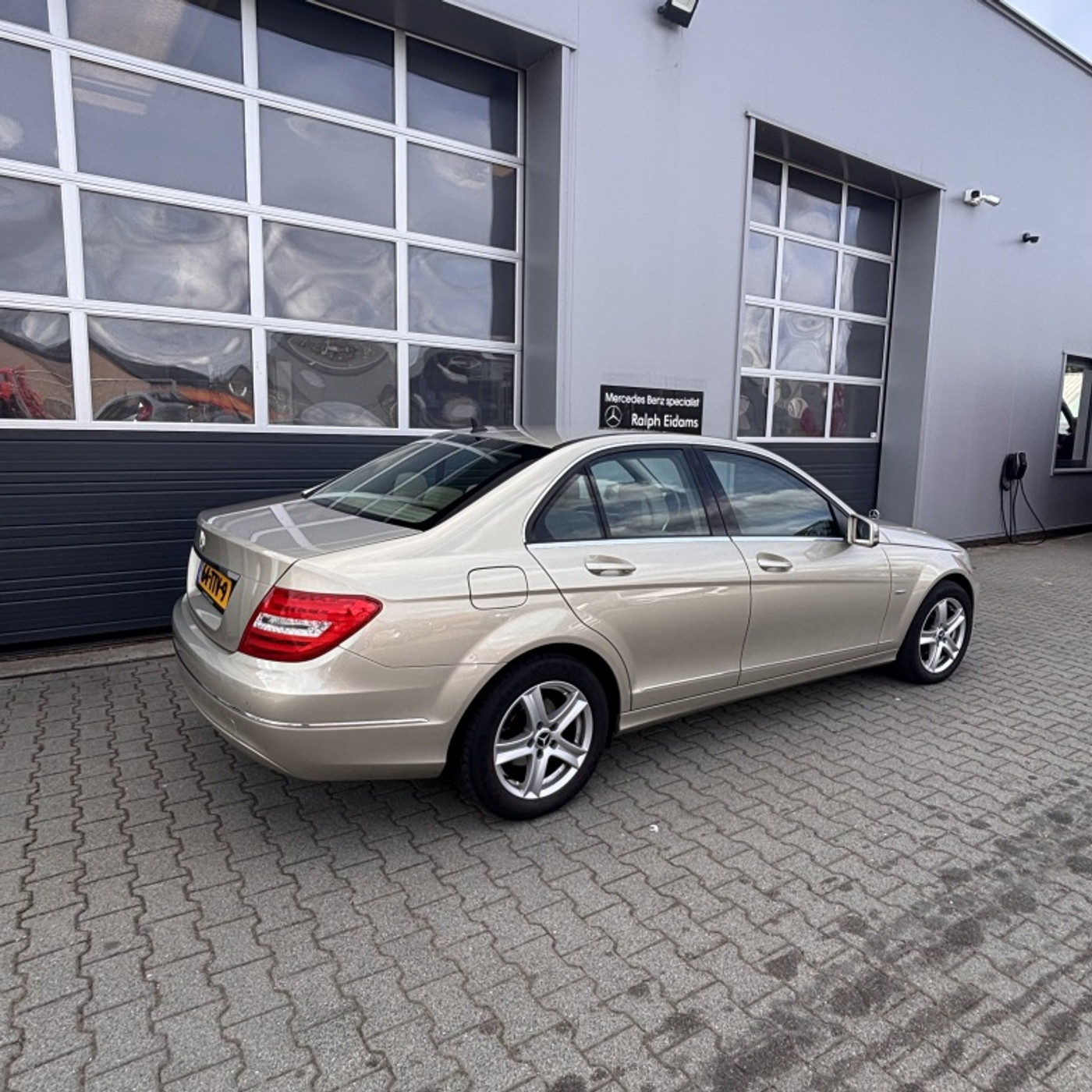 Foto van Mercedes-Benz C 180