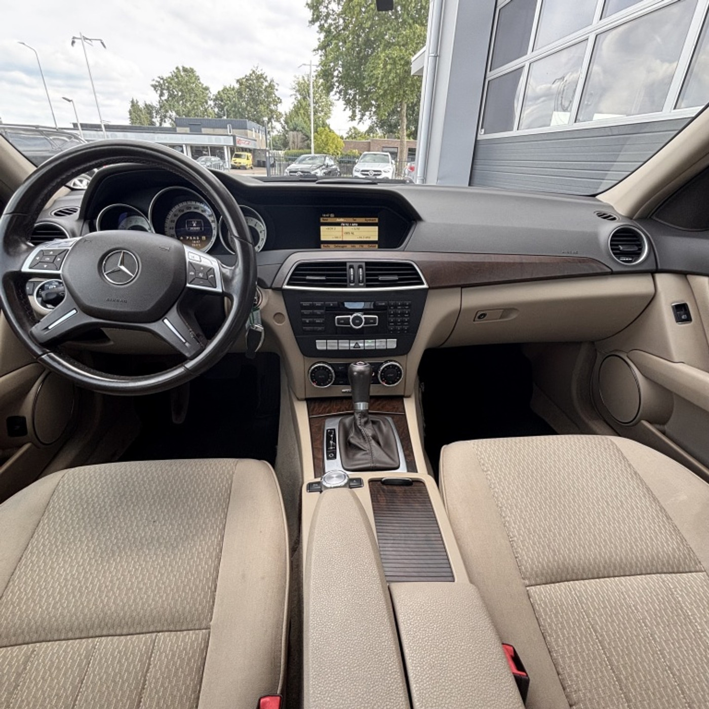 Foto van Mercedes-Benz C 180