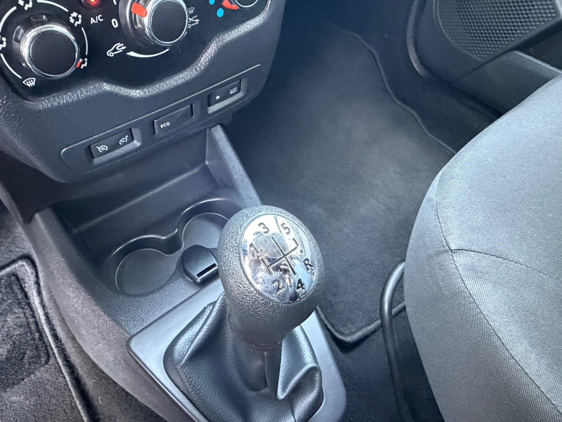 Foto van Dacia Dokker
