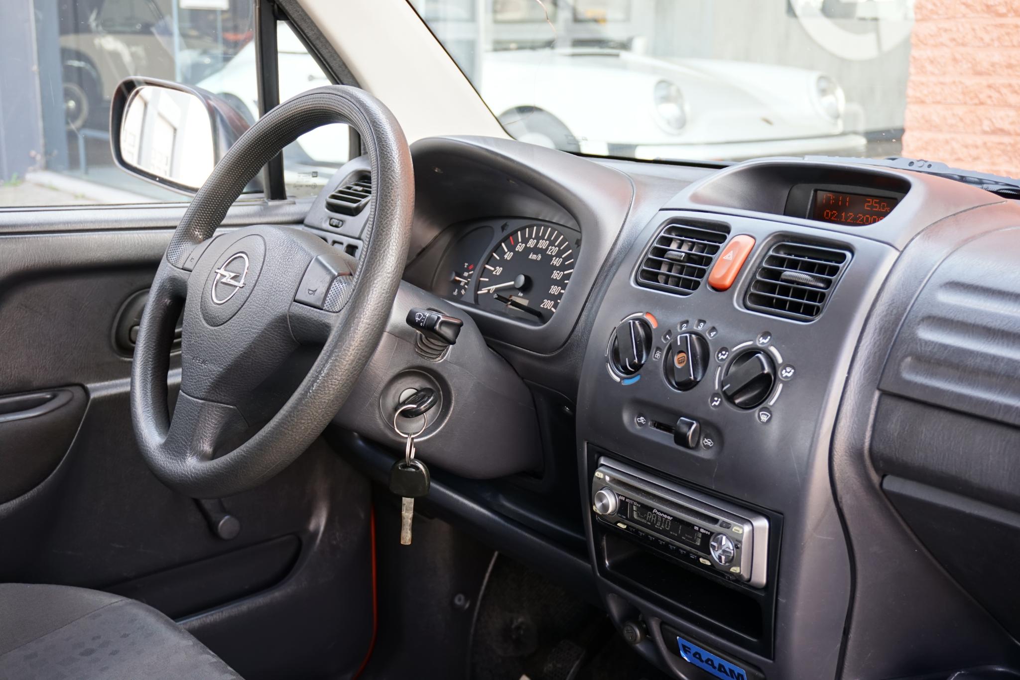 Foto van Opel Agila