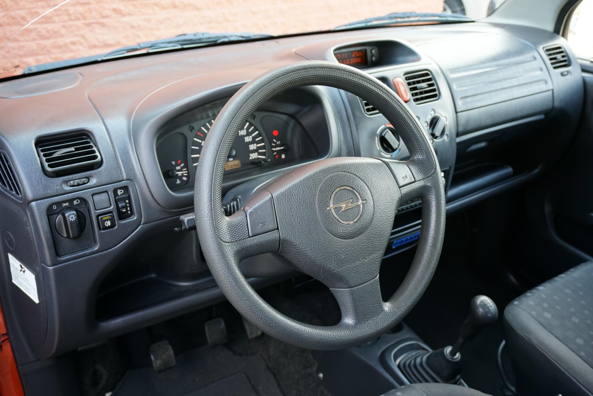 Foto van Opel Agila