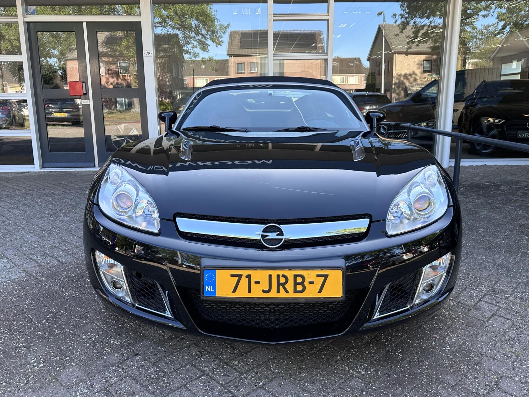 Foto van Opel GT