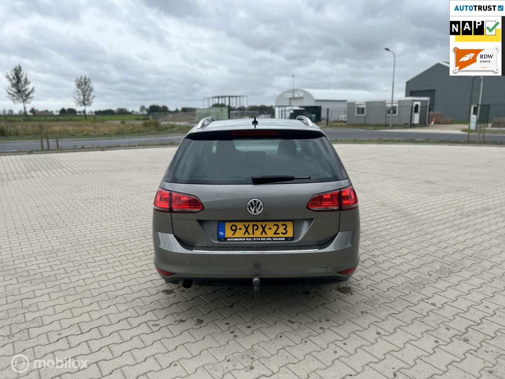 Foto van Volkswagen Golf Variant