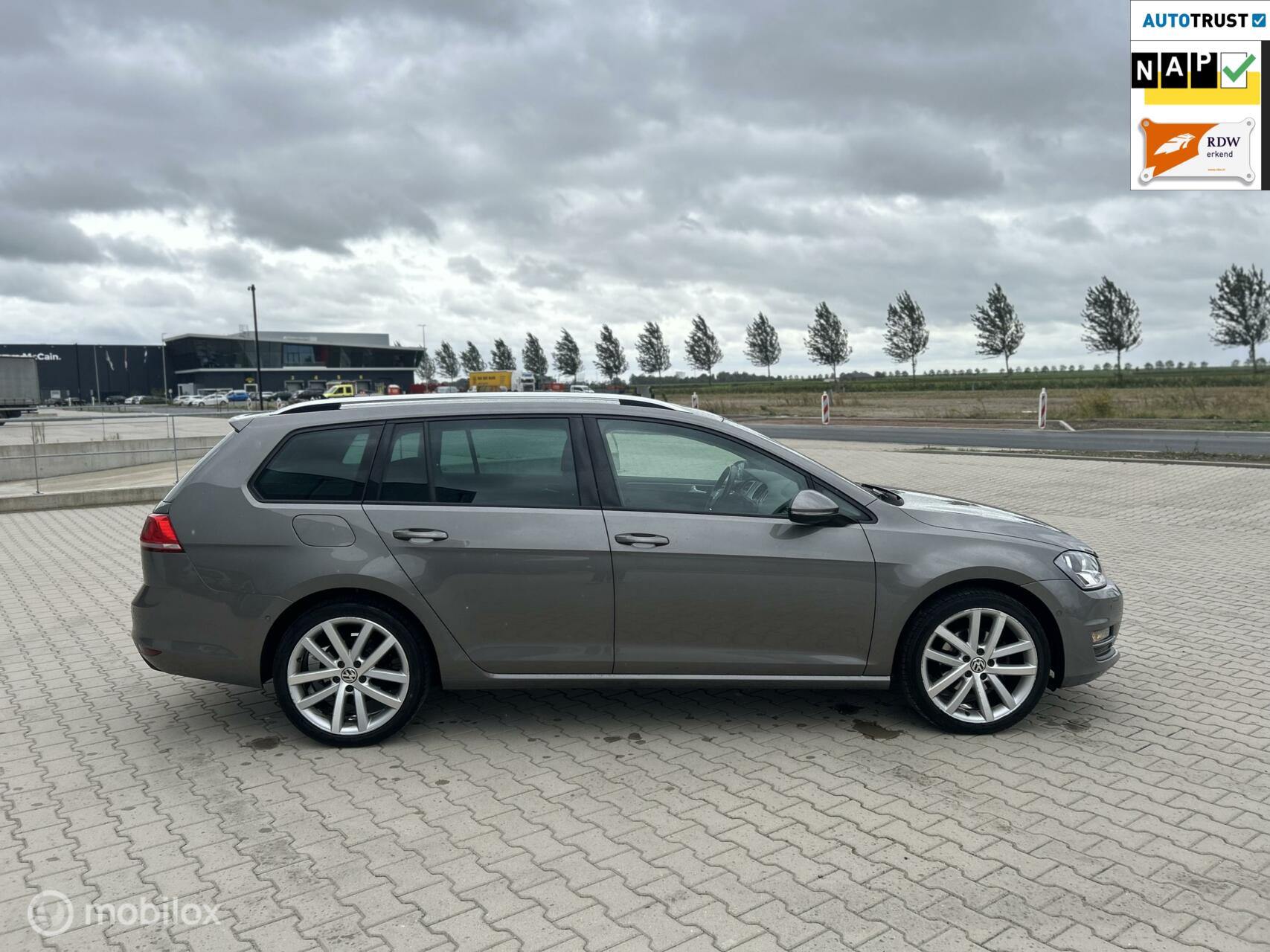 Foto van Volkswagen Golf Variant
